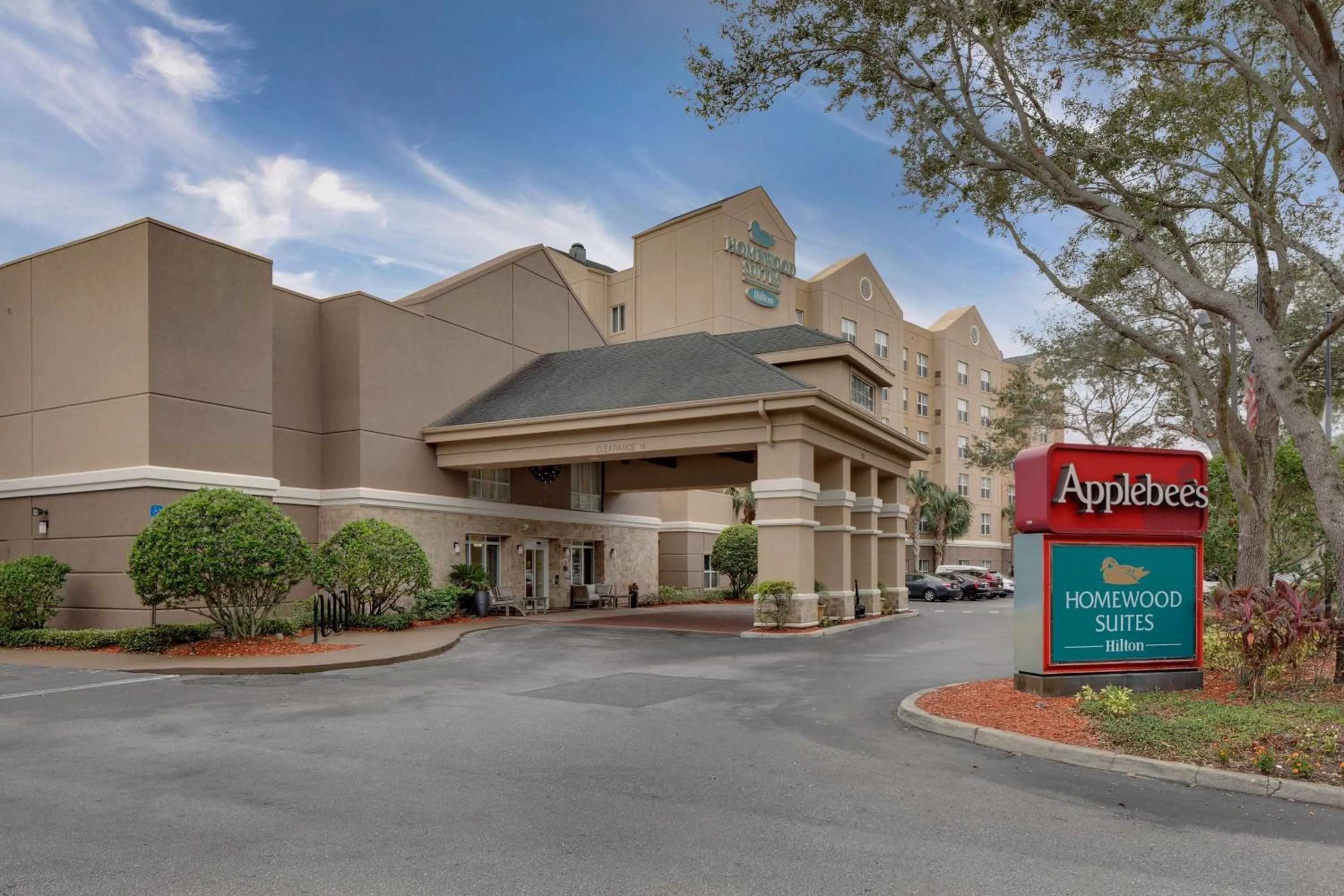 Property building in Homewood Suites by Hilton Orlando Maitland