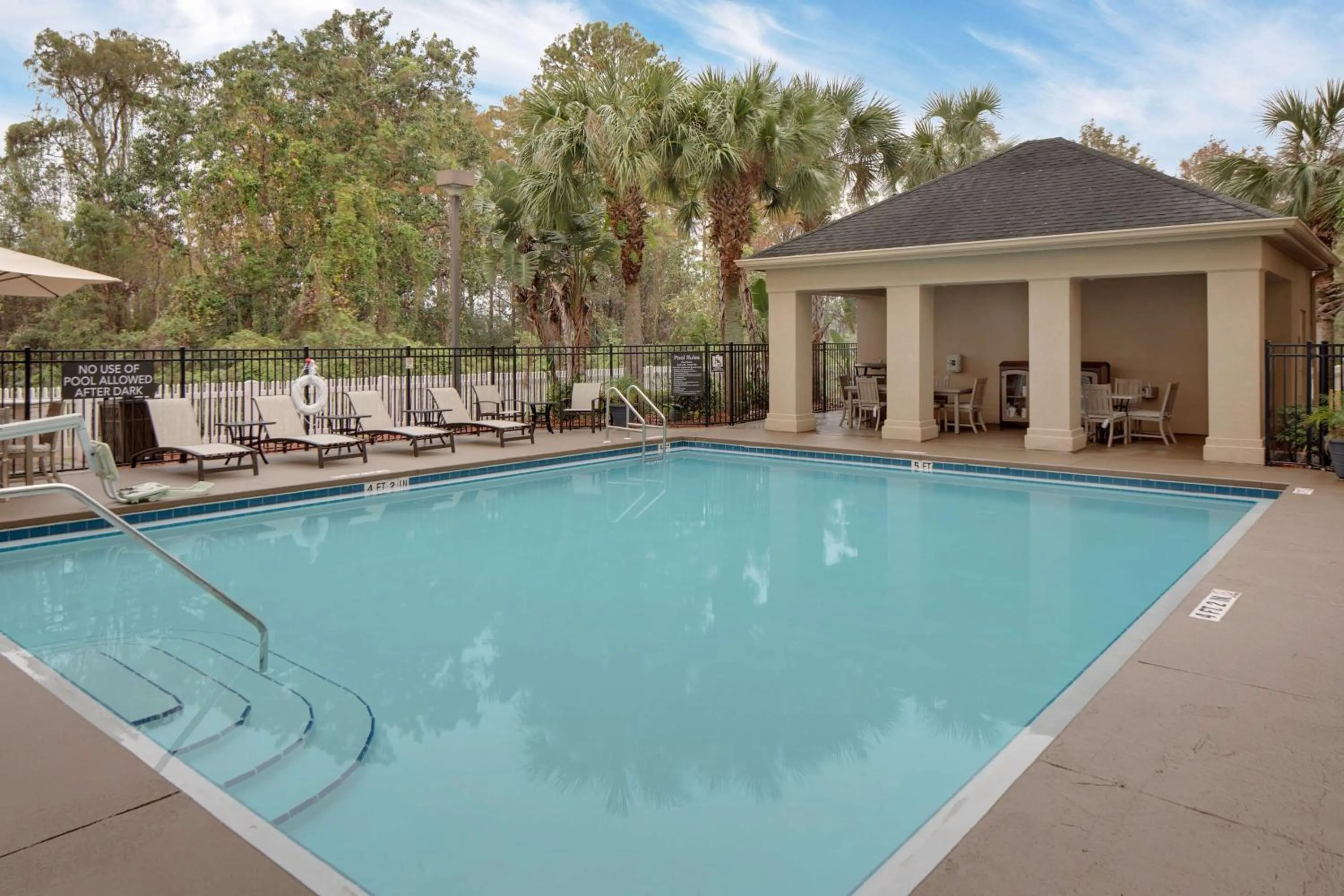 Pool view in Homewood Suites by Hilton Orlando Maitland