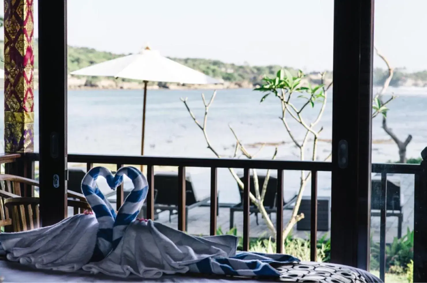 Deluxe Double Room with Balcony and Sea View in Lembongan Seaview Deluxe Double Room with Balcony and Sea View in Lembongan Seaview