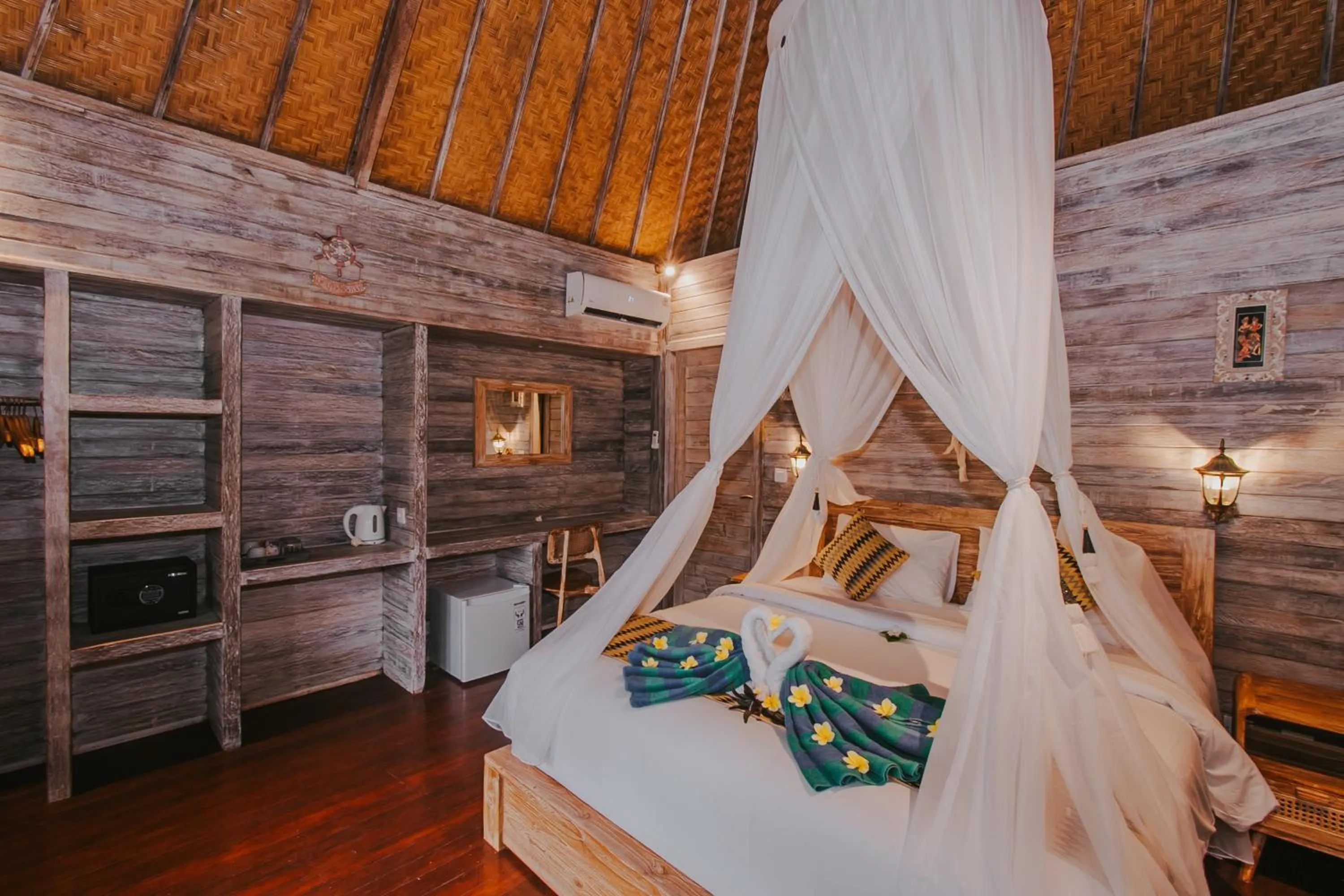 Bed in Lembongan Seaview