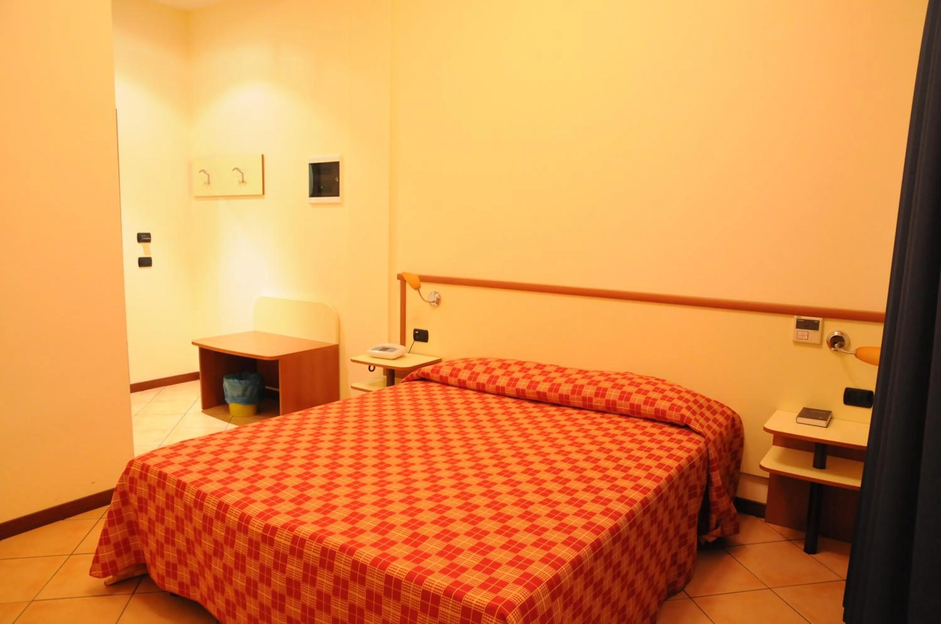 Bedroom, Bed in Hotel Miravalle