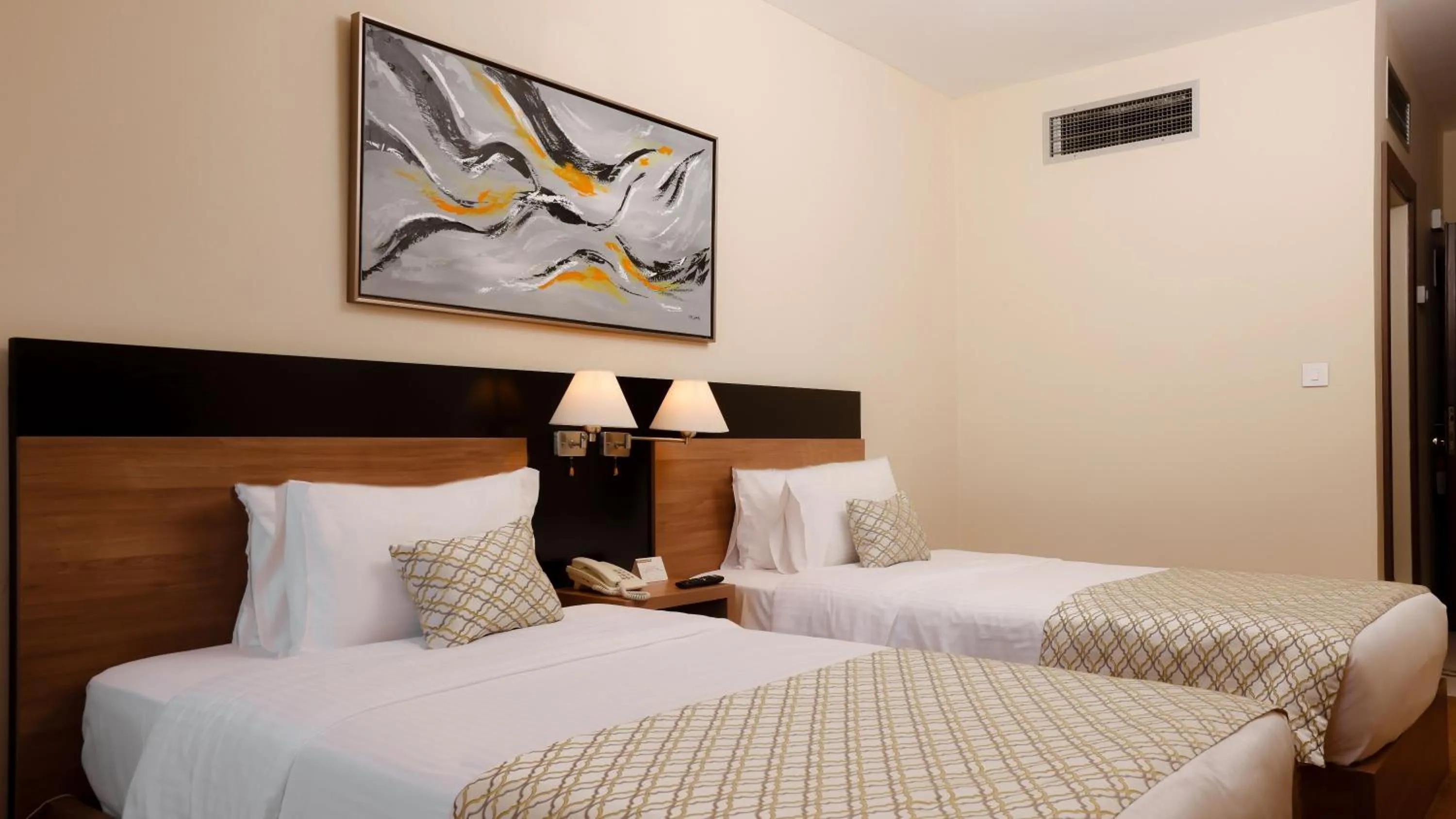 Bed in La Vida Suite