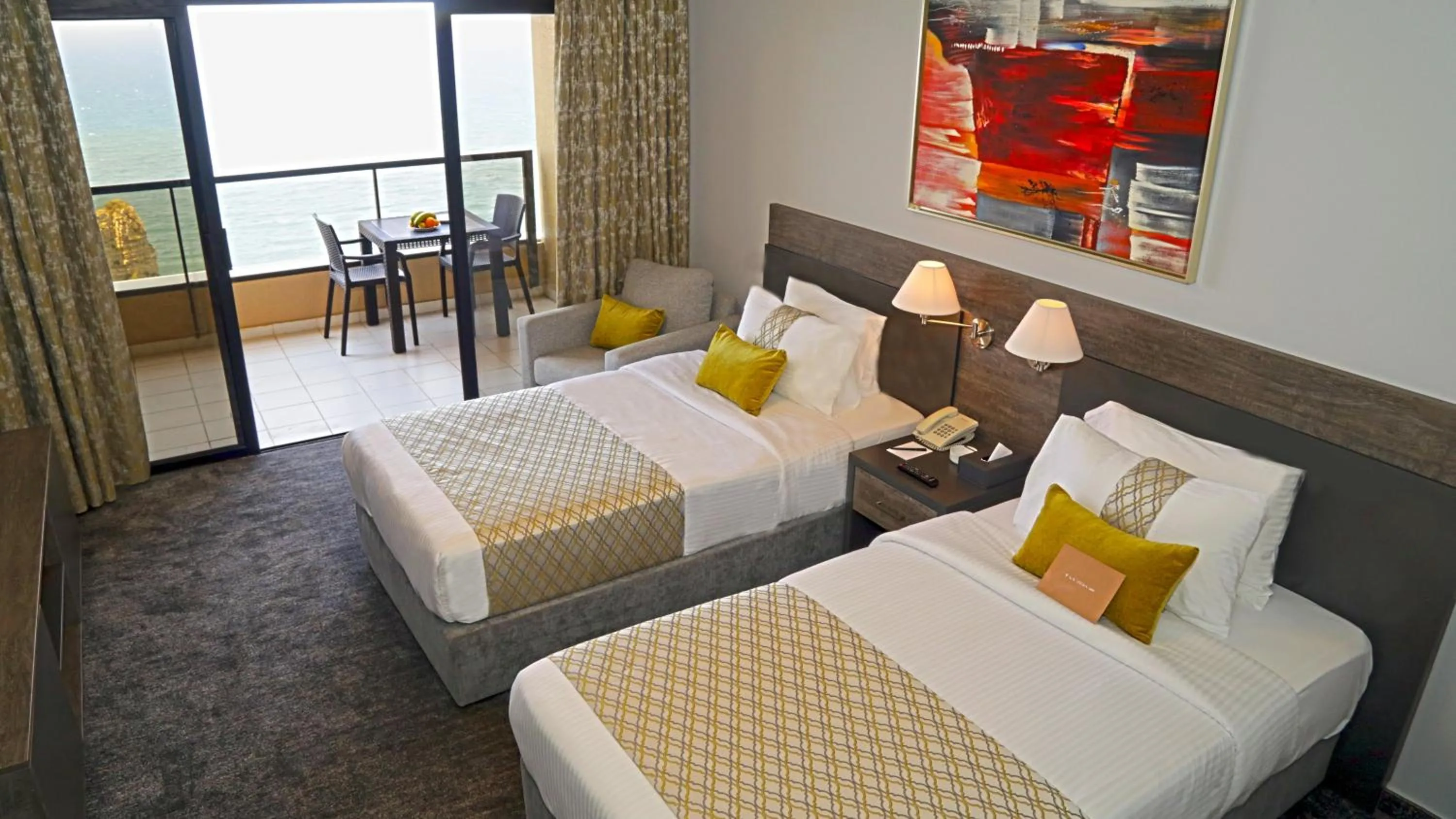 Bed in La Vida Suite