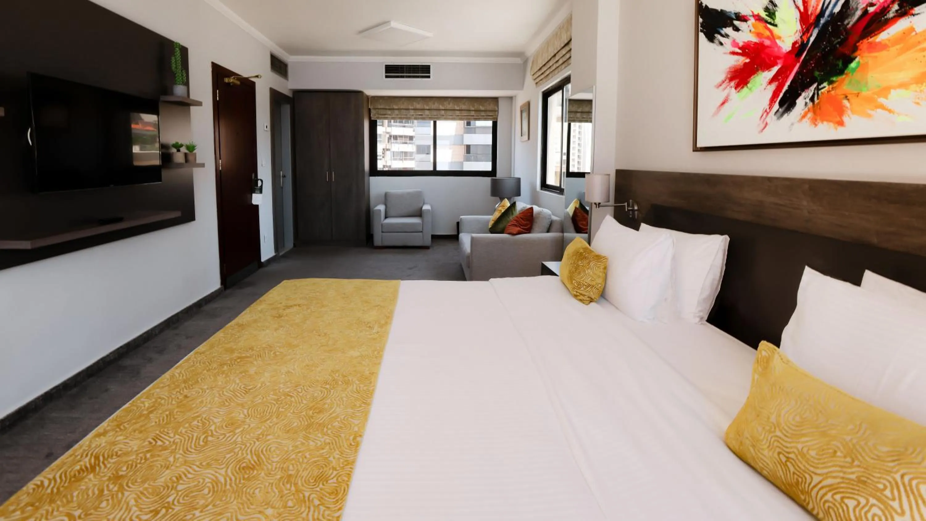 Bed in La Vida Suite