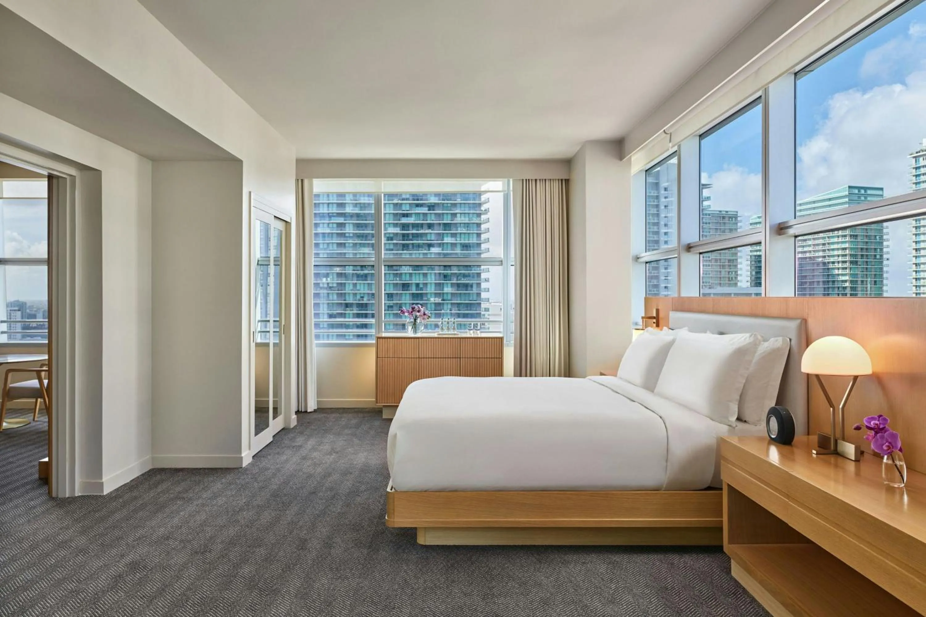 Bedroom, Bed in Brickell Arch, a Luxury Collection Hotel, Miami