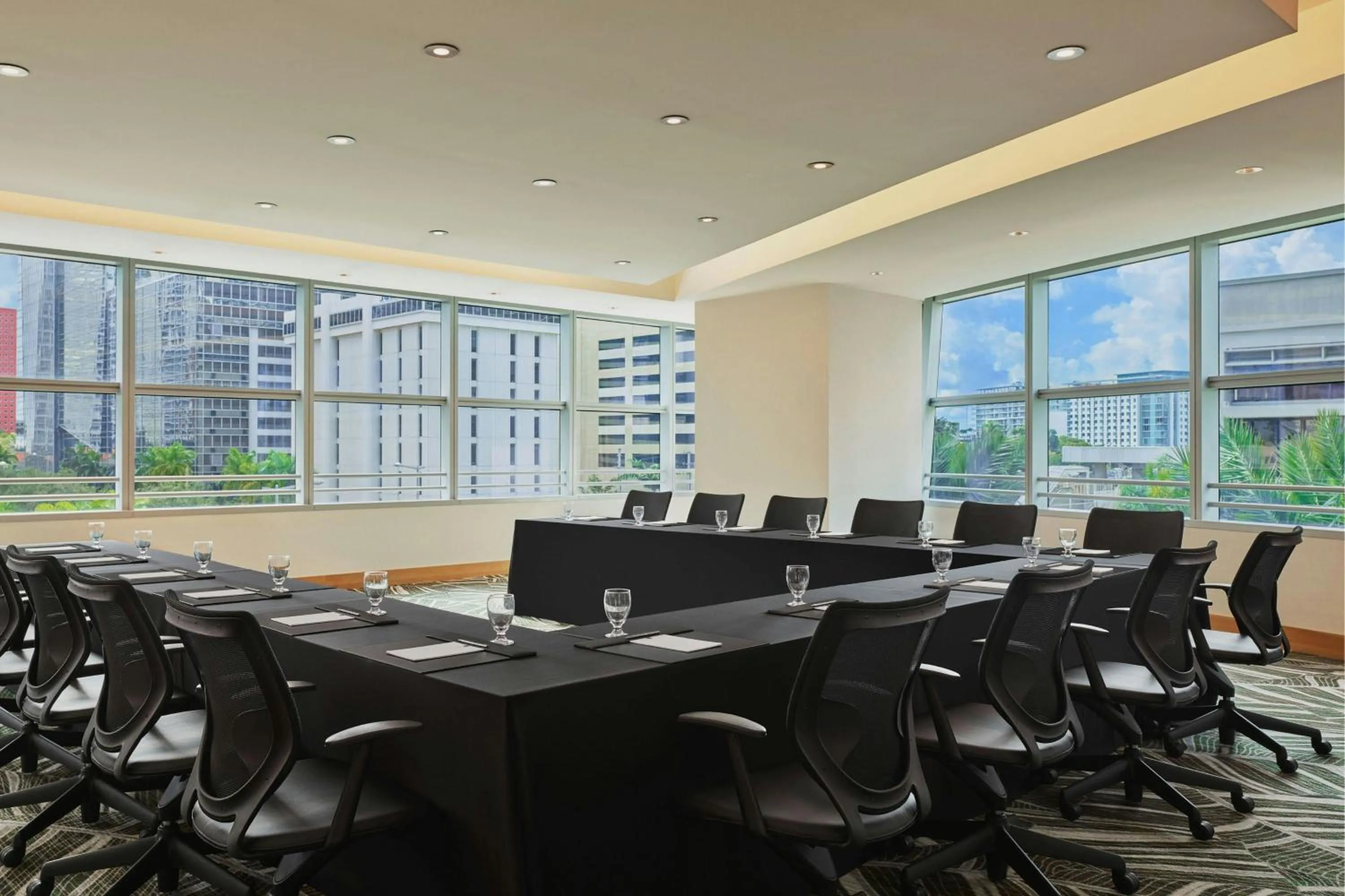 Meeting/conference room in Brickell Arch, a Luxury Collection Hotel, Miami