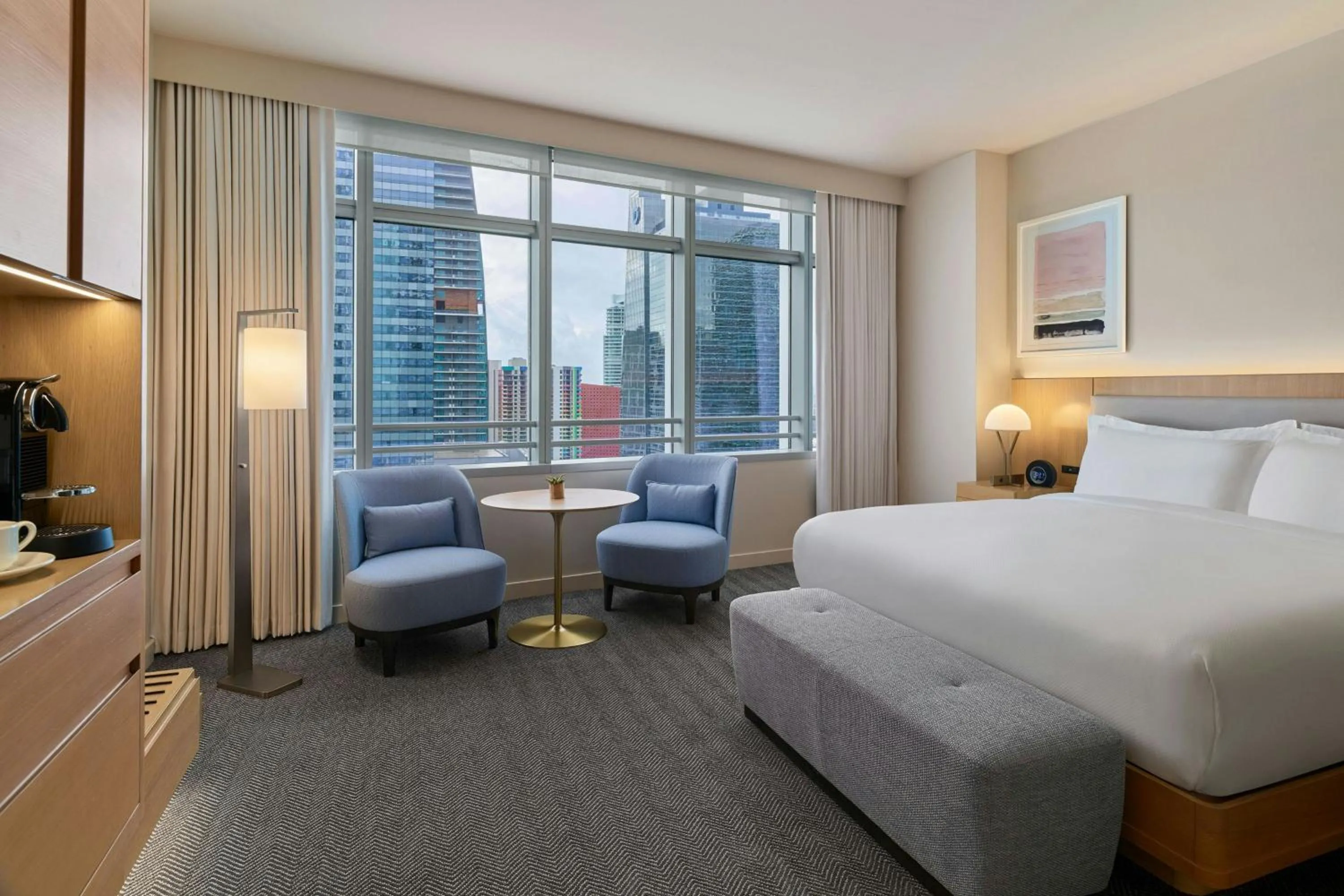Photo of the whole room, Bed in Brickell Arch, a Luxury Collection Hotel, Miami