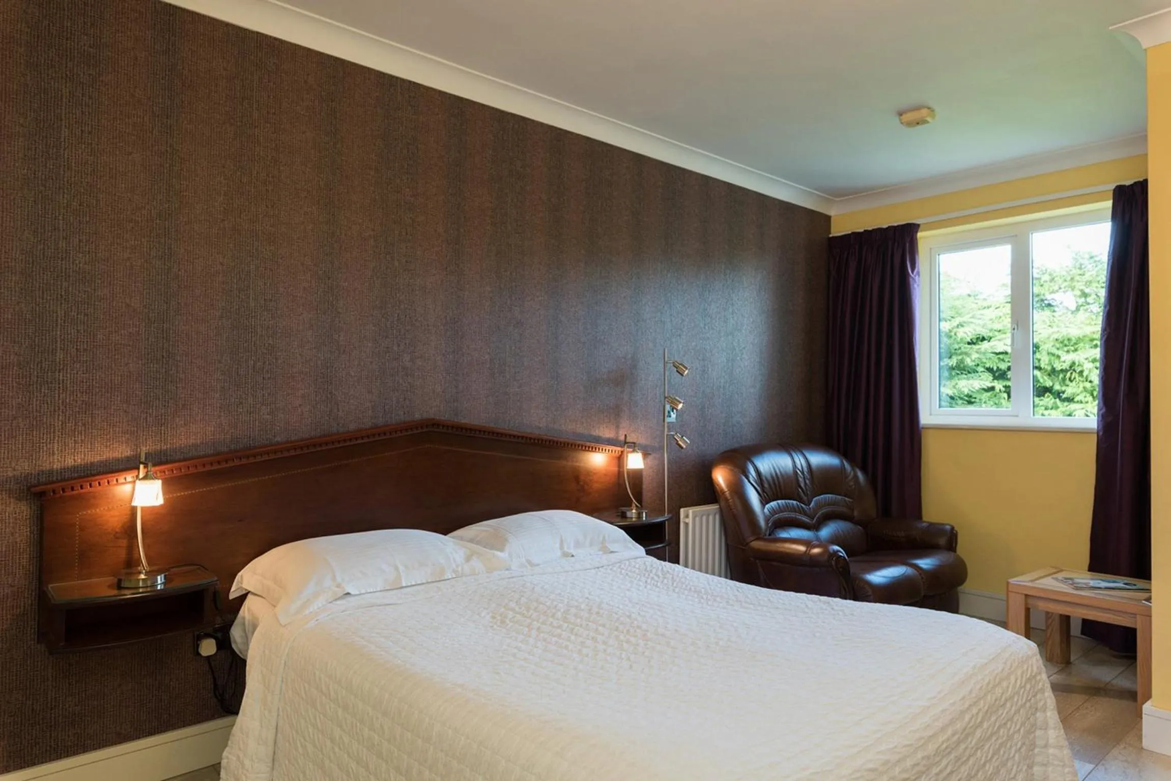 Photo of the whole room, Bed in Kilbree House B&B