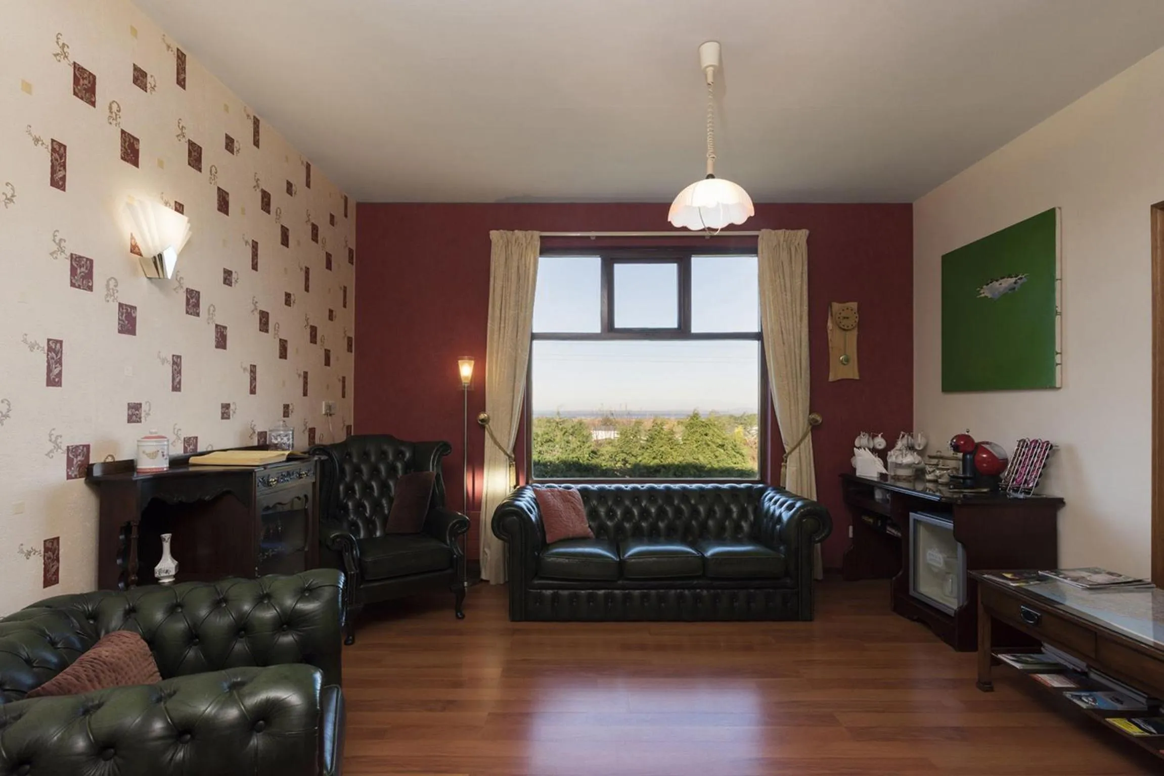 Coffee/tea facilities in Kilbree House B&B