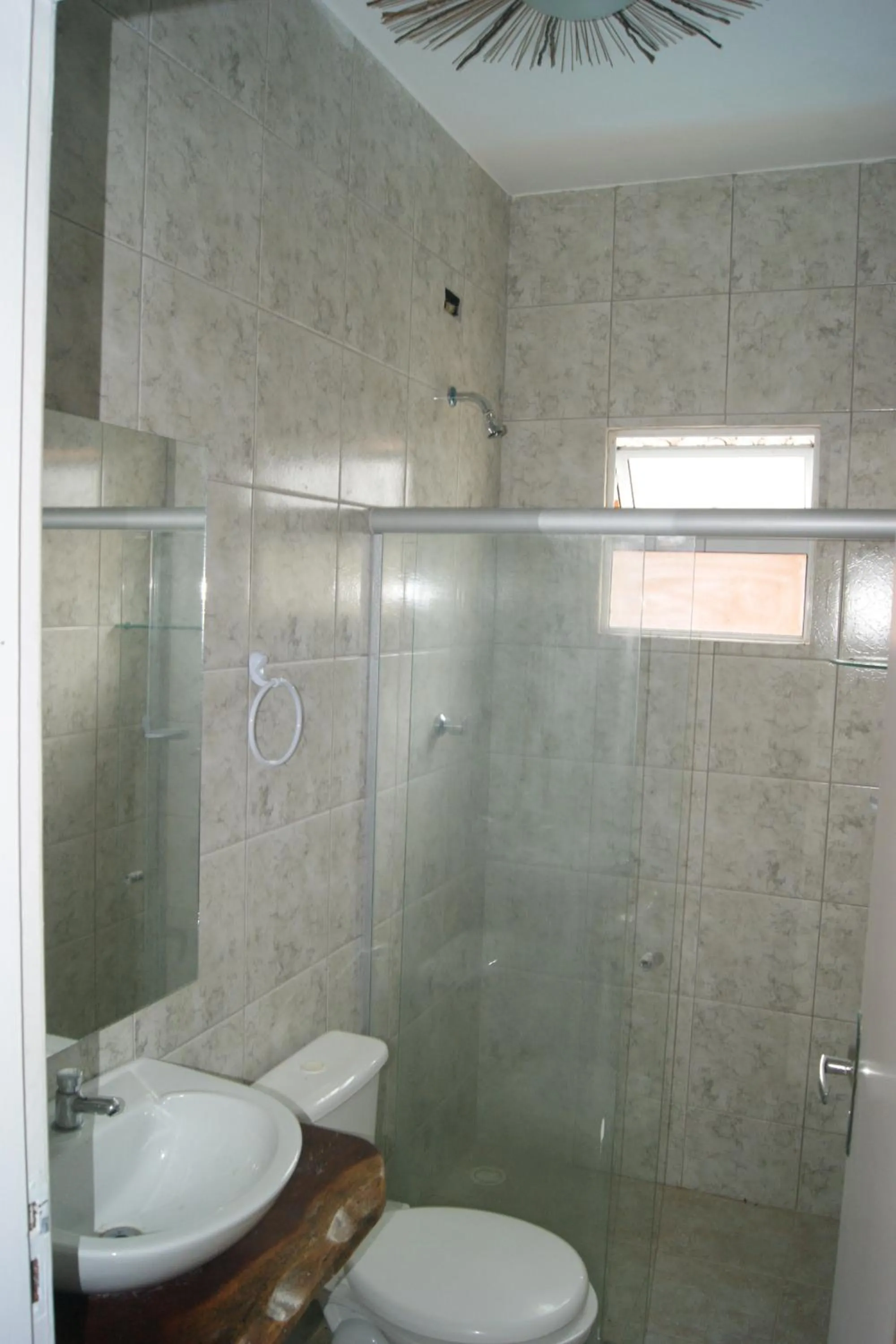 Toilet in Seu Lar em Milagres