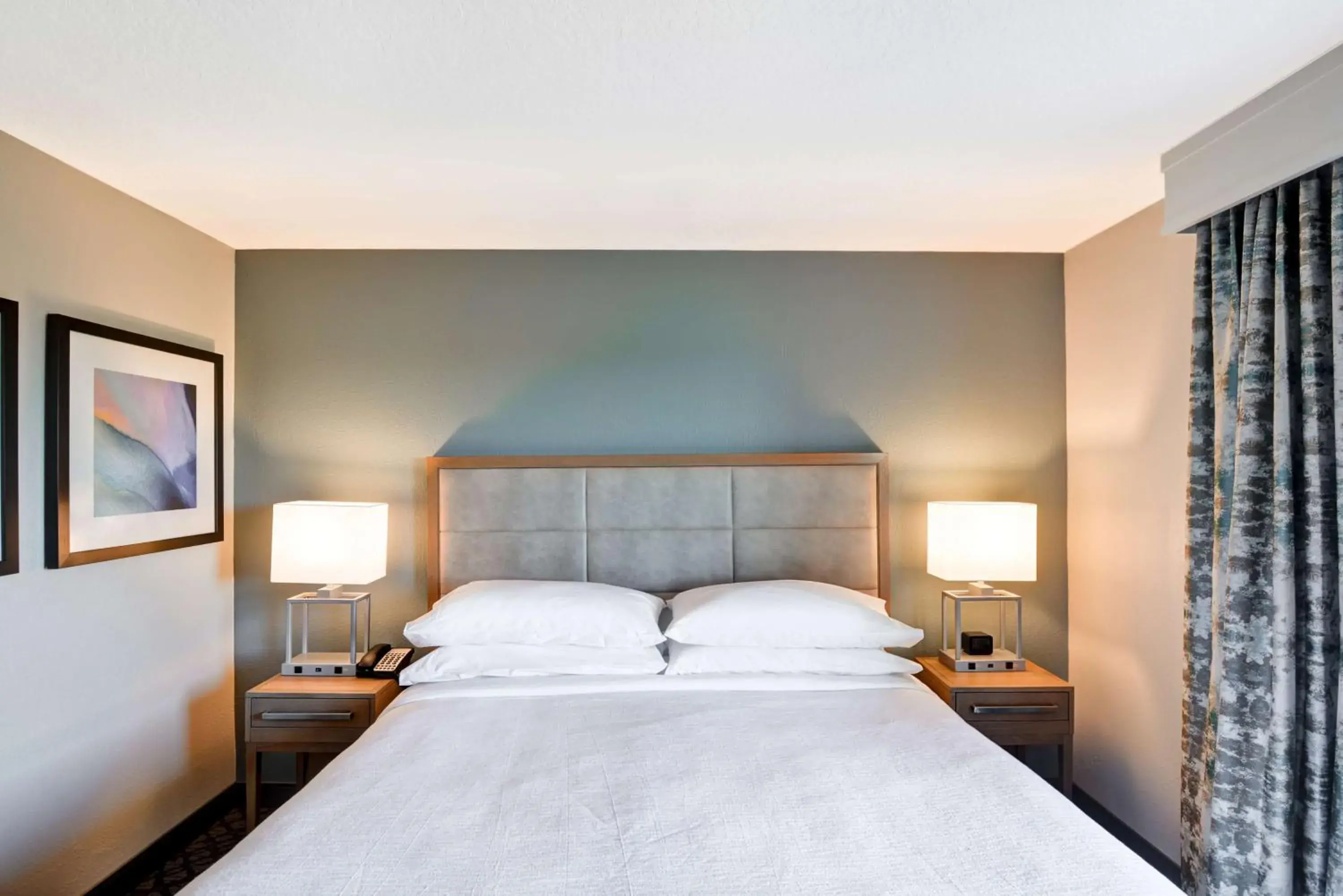 Corner King Suite - Non-Smoking in Embassy Suites by Hilton Orlando Downtown Corner King Suite - Non-Smoking in Embassy Suites by Hilton Orlando Downtown