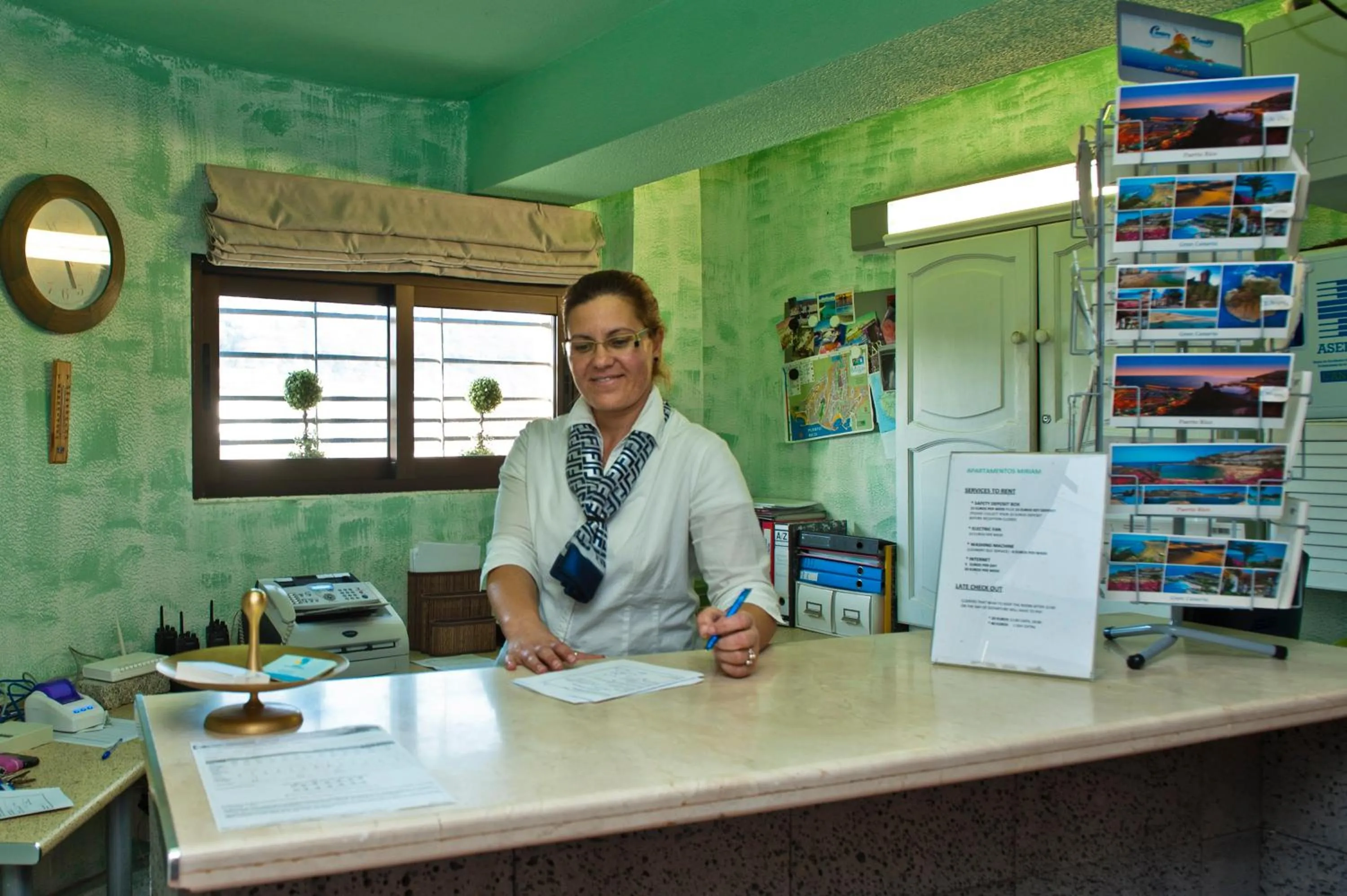 Lobby or reception in Apartamentos Miriam
