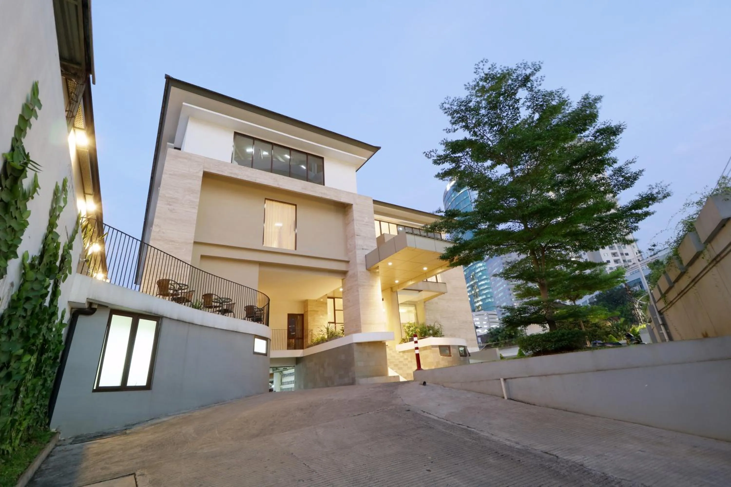 Property building in Plaza 54 Residence Jakarta