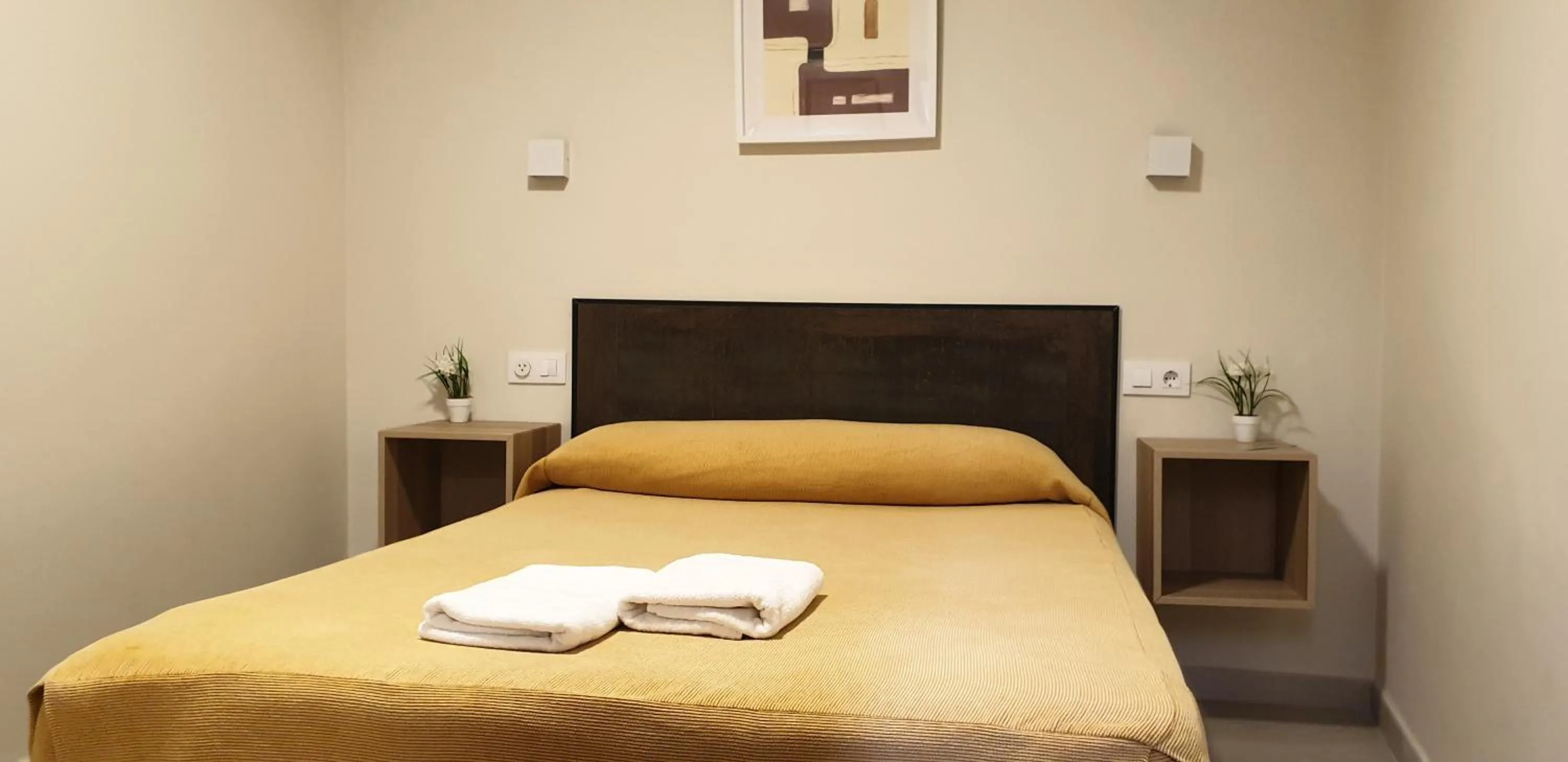 Bed in Pension Catedral