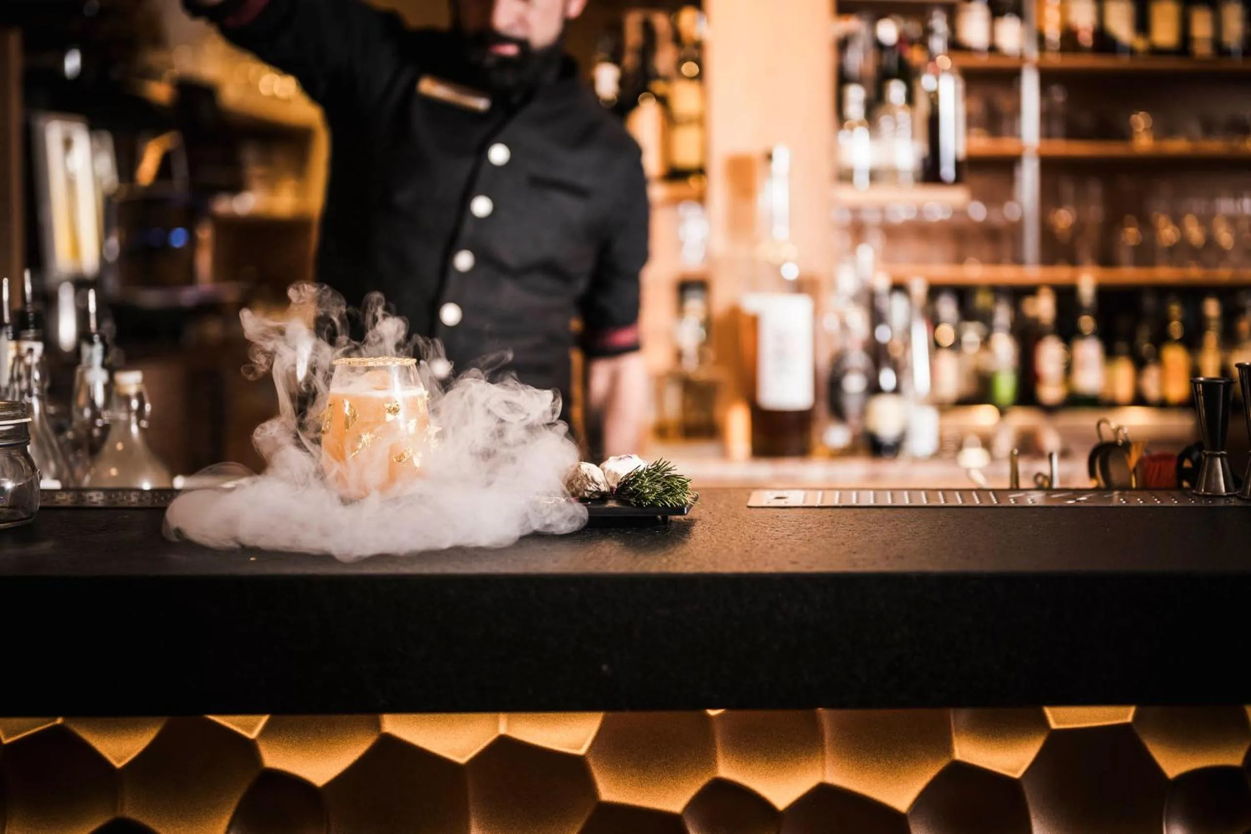 Lounge or bar in Excelsior Dolomites Life Resort