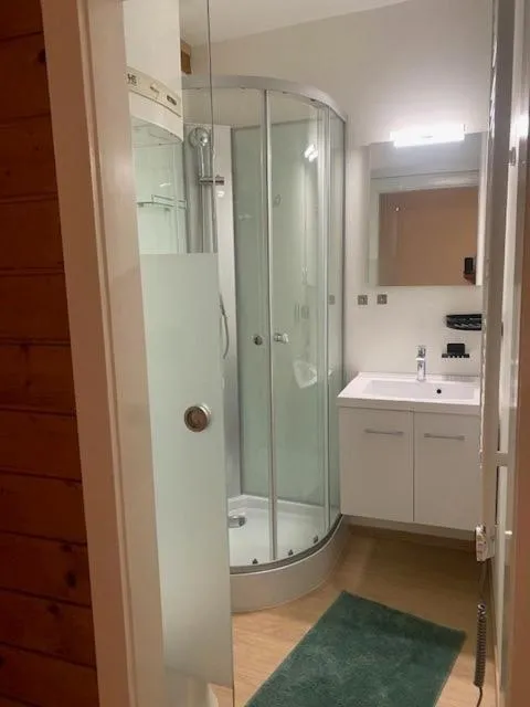 Bathroom in Hotel Diana