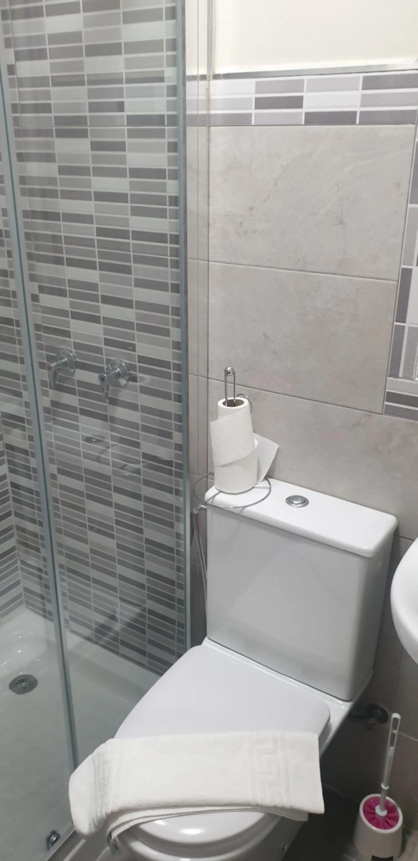 Bathroom in Pensión La Montoreña