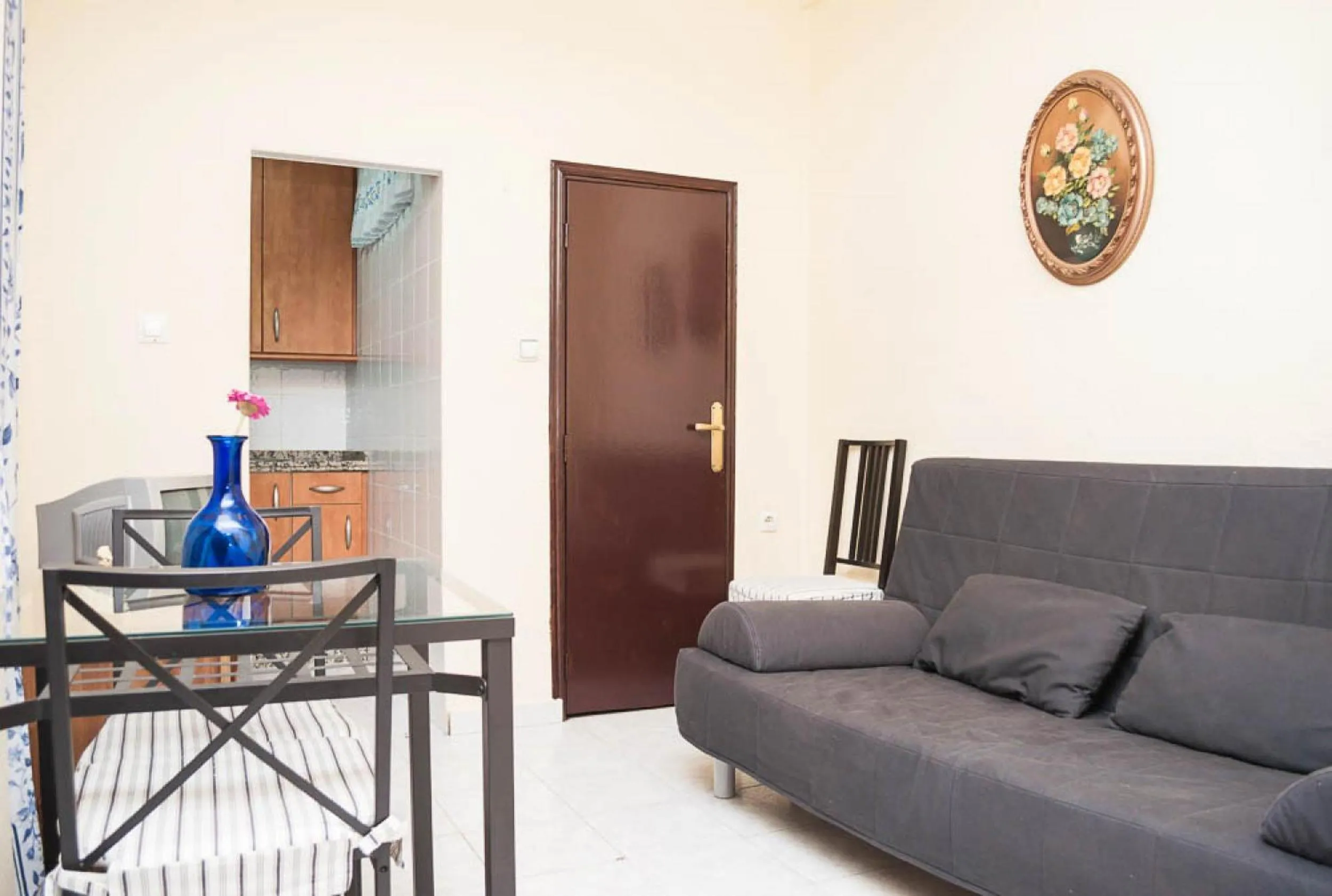 TV and multimedia in Pensión La Montoreña