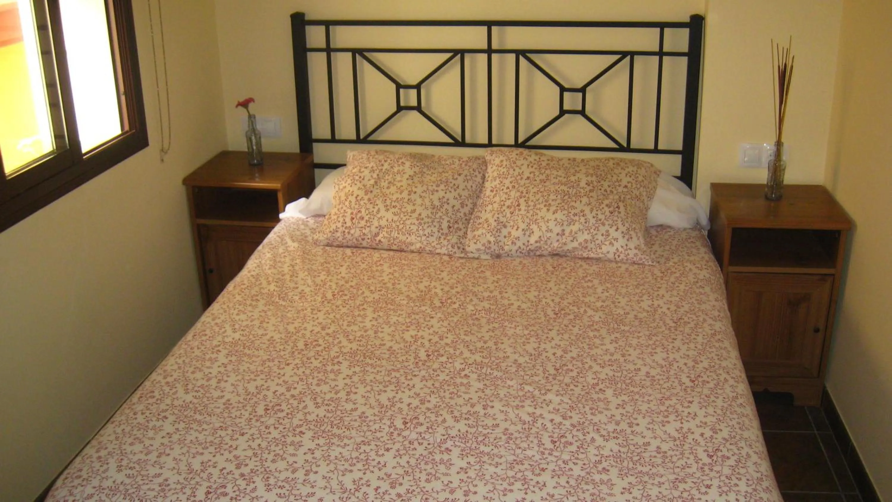 Bed in Pensión La Montoreña