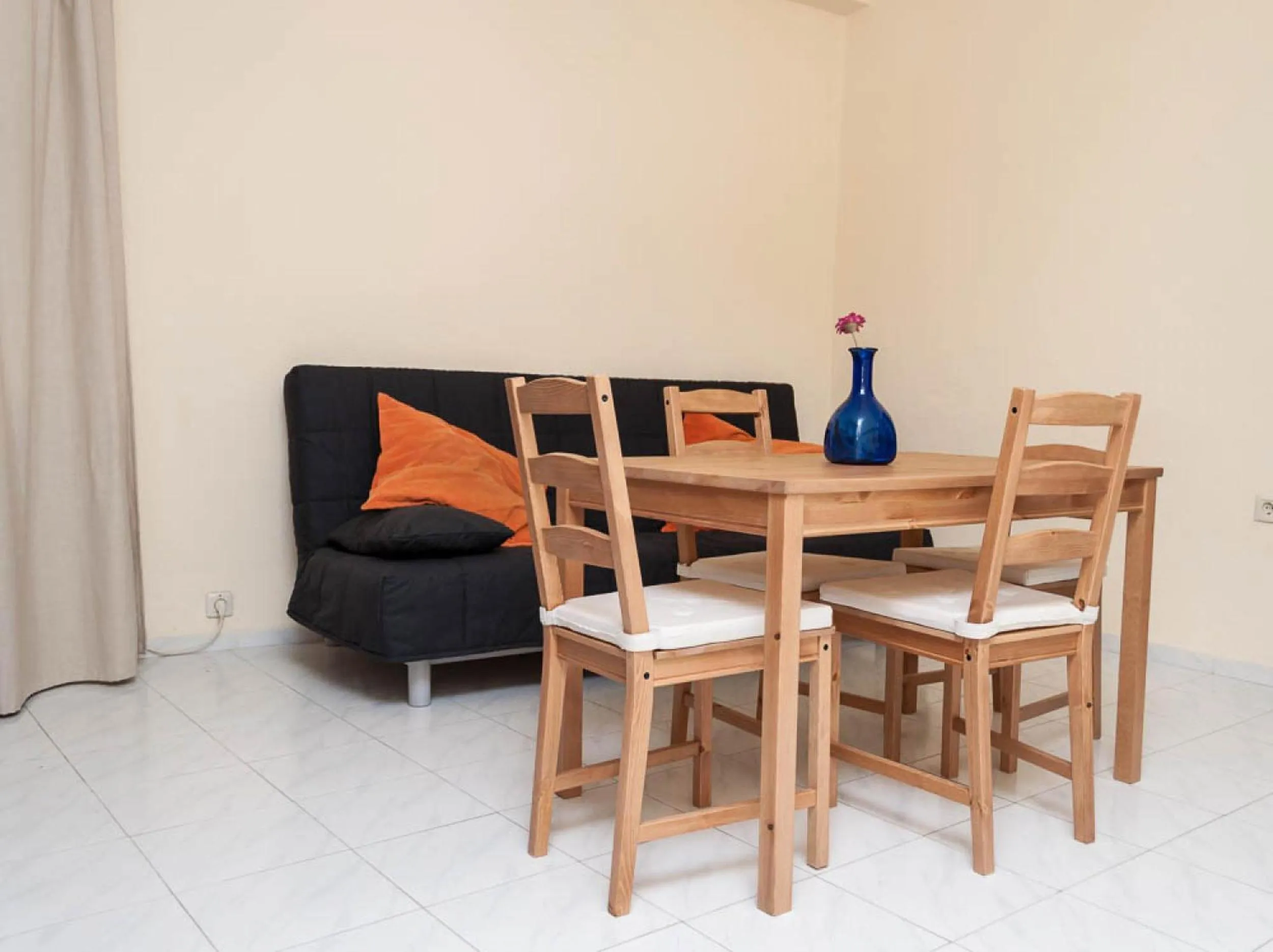 Seating area in Pensión La Montoreña