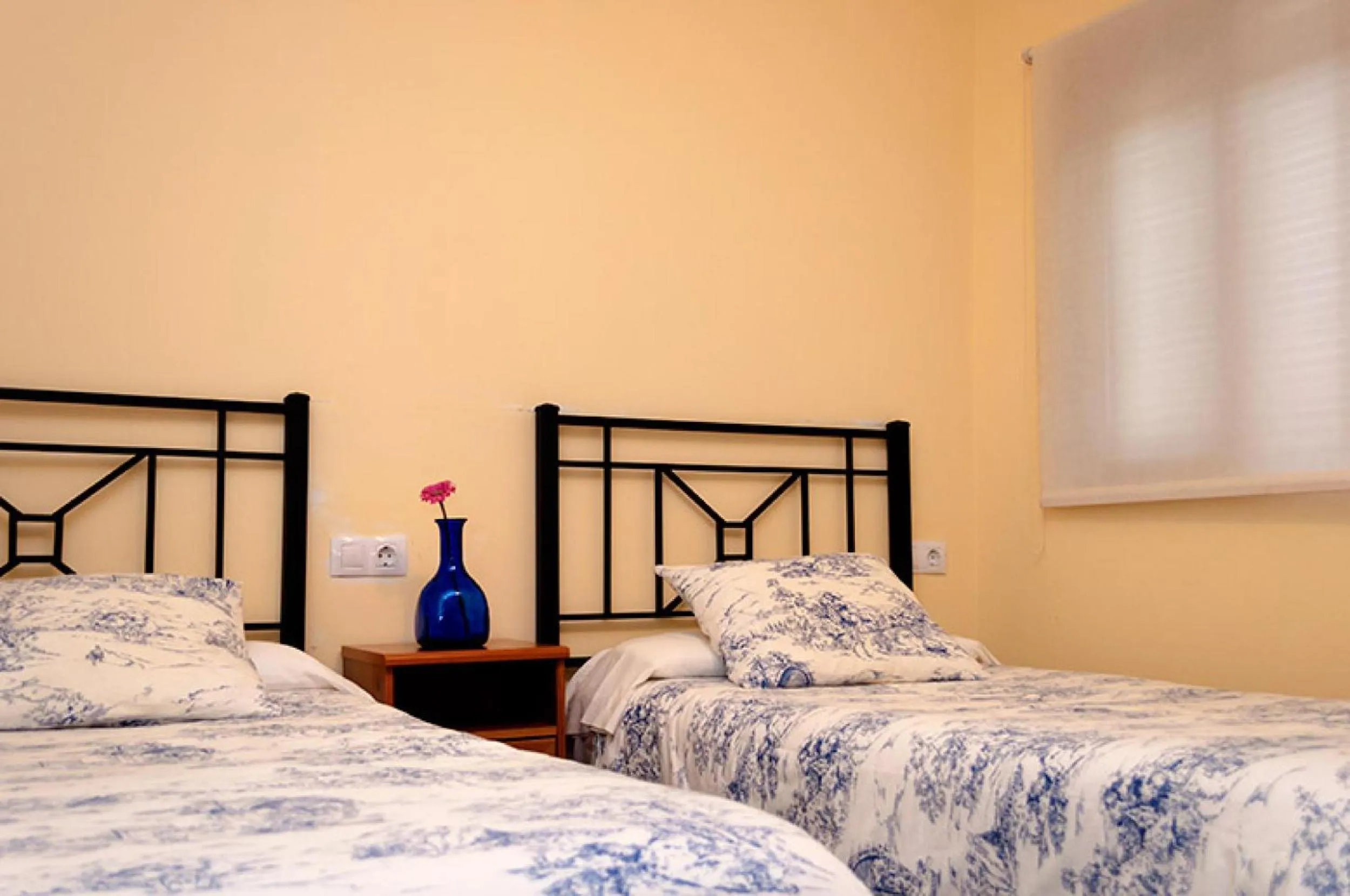 Bed in Pensión La Montoreña