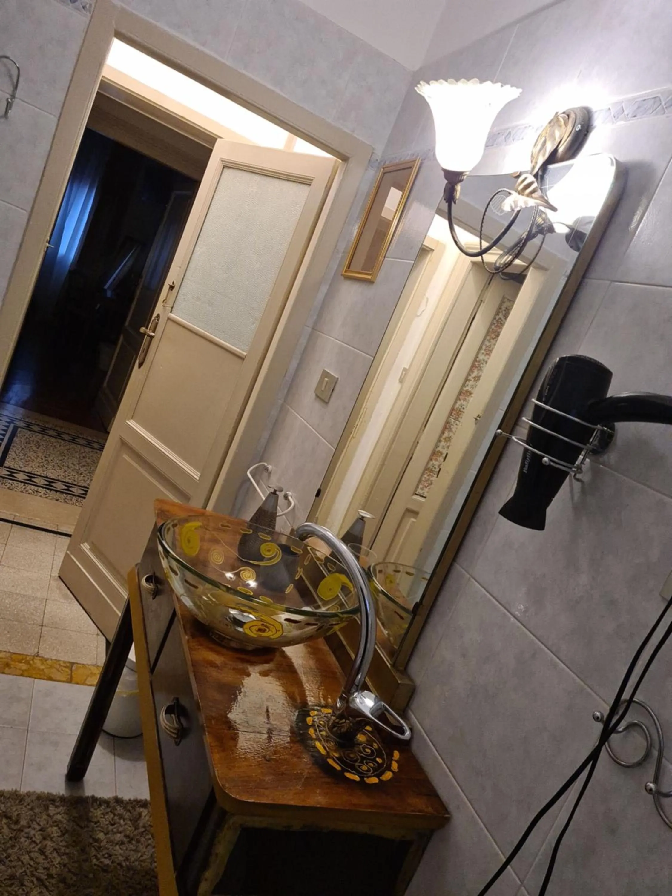 Bathroom in Residenza Rubbiani - Fermata Fiera e Rizzoli