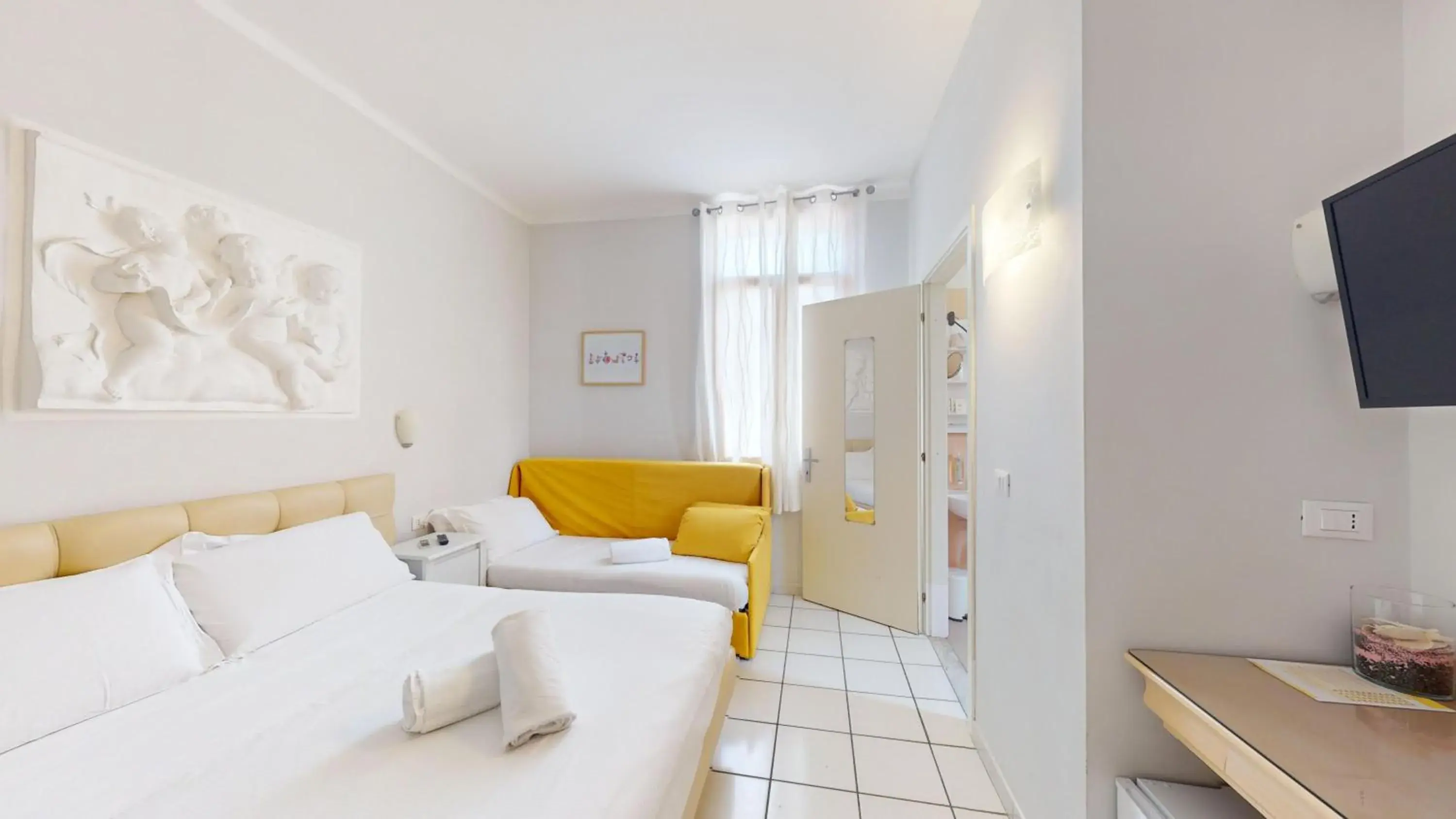 Triple Room in Villa Gina Triple Room in Villa Gina