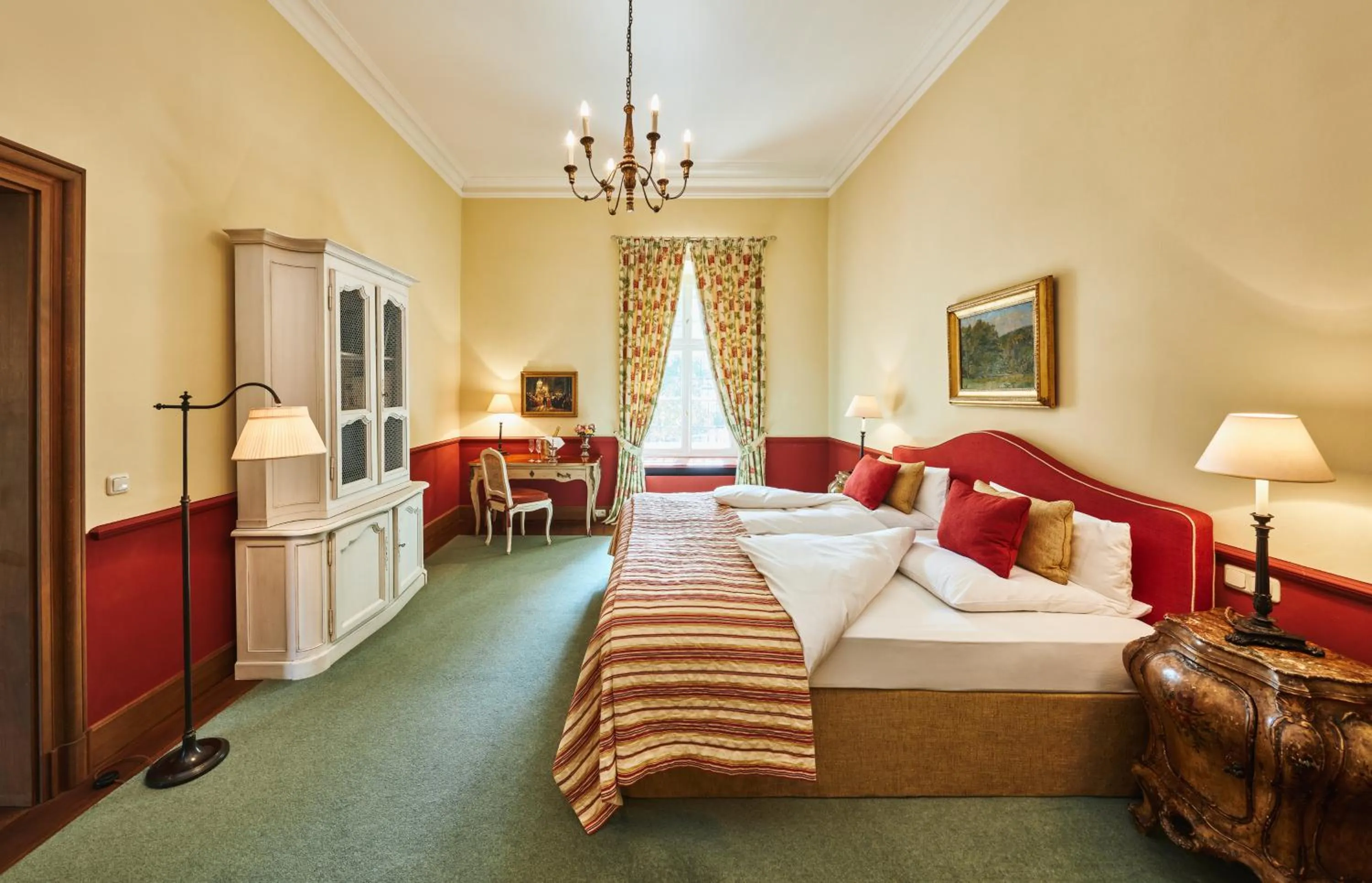 Photo of the whole room, Bed in Hotel Château Bela