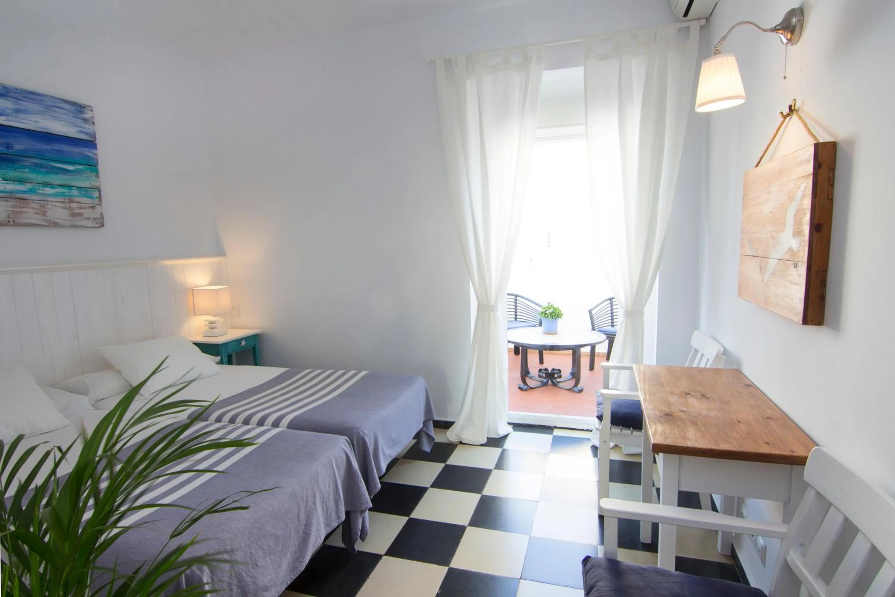 Day in Hotel Finlandia