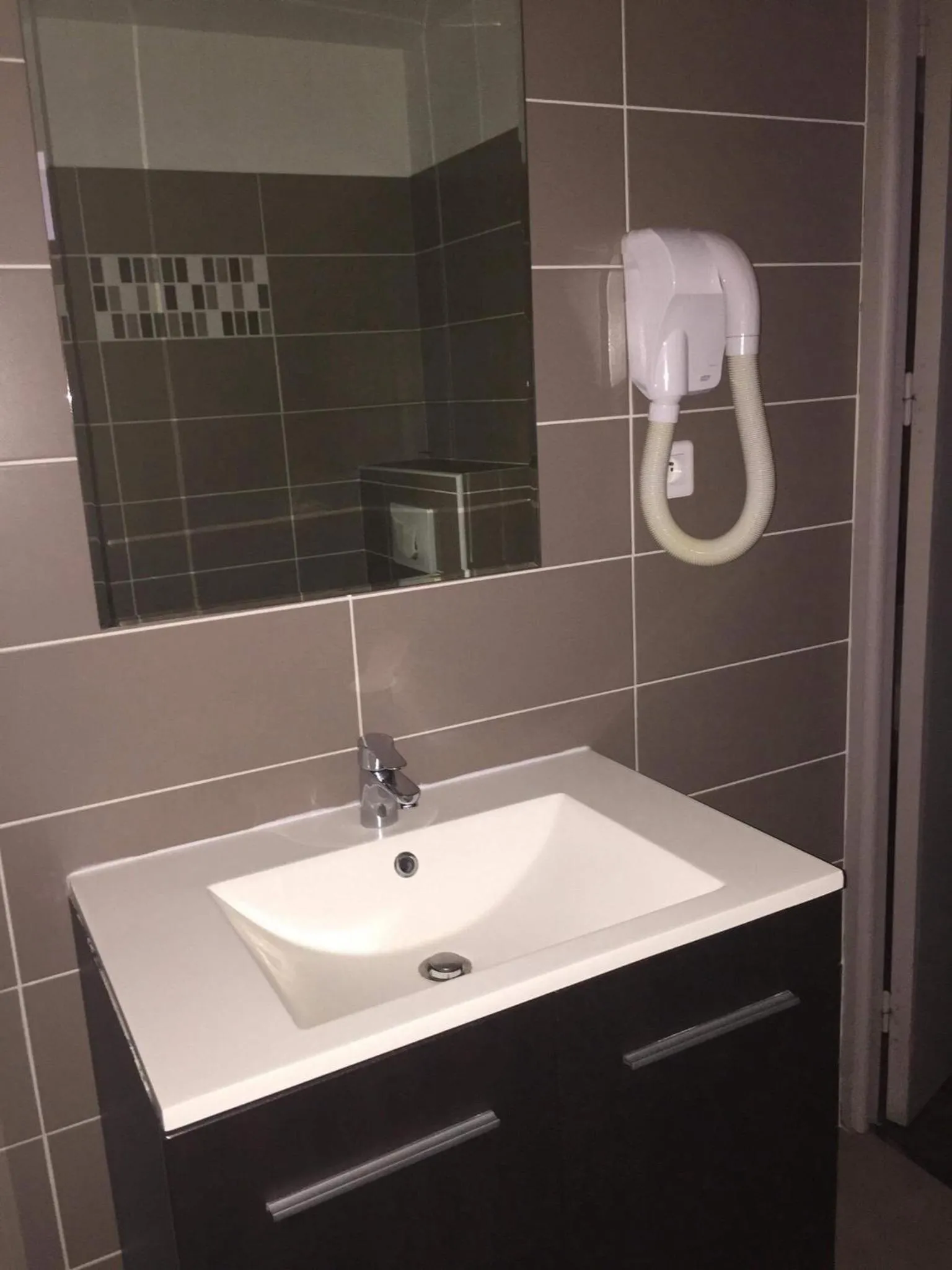 Shower in Le monte rosso