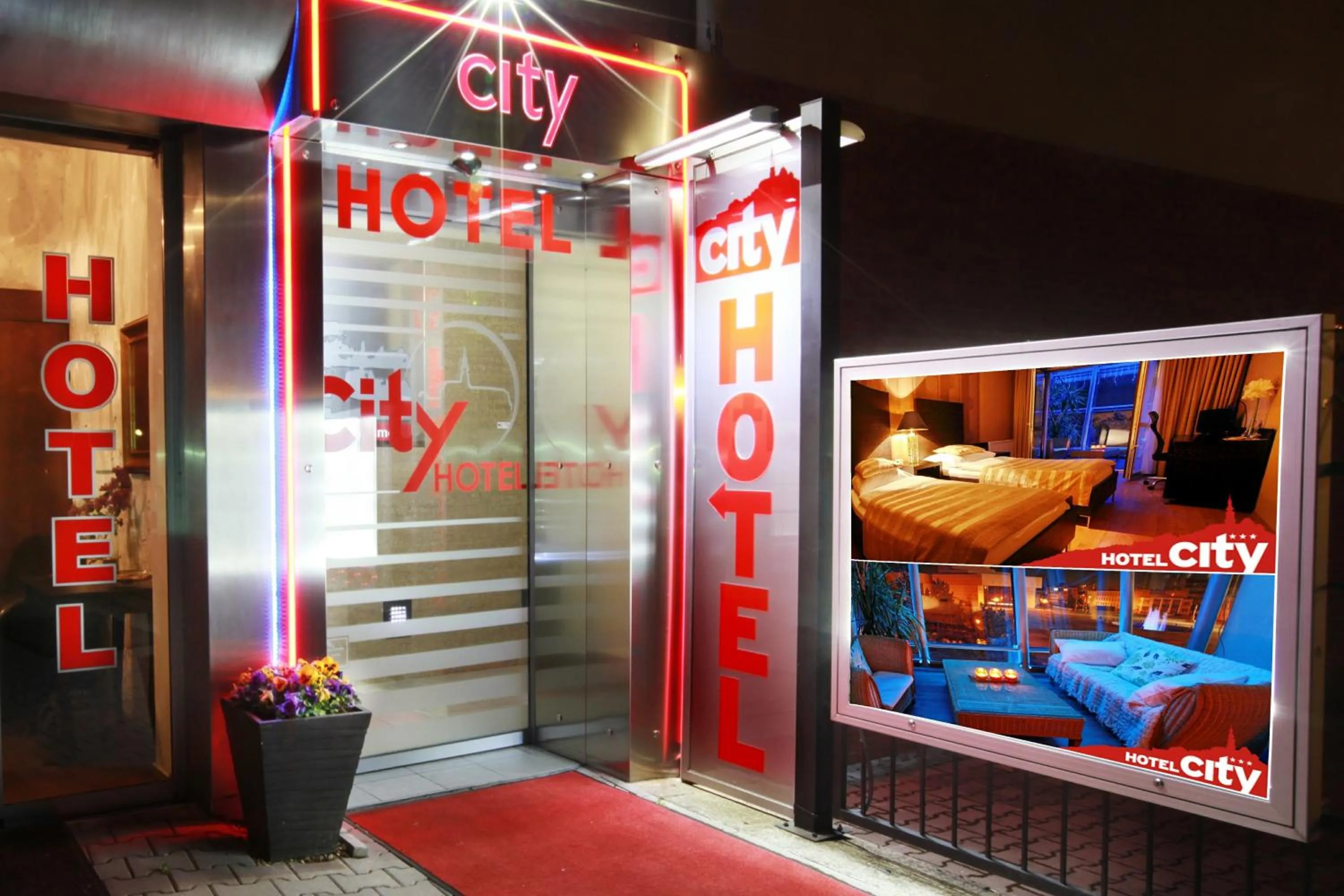 Facade/entrance in City Hotel Nitra with free parking