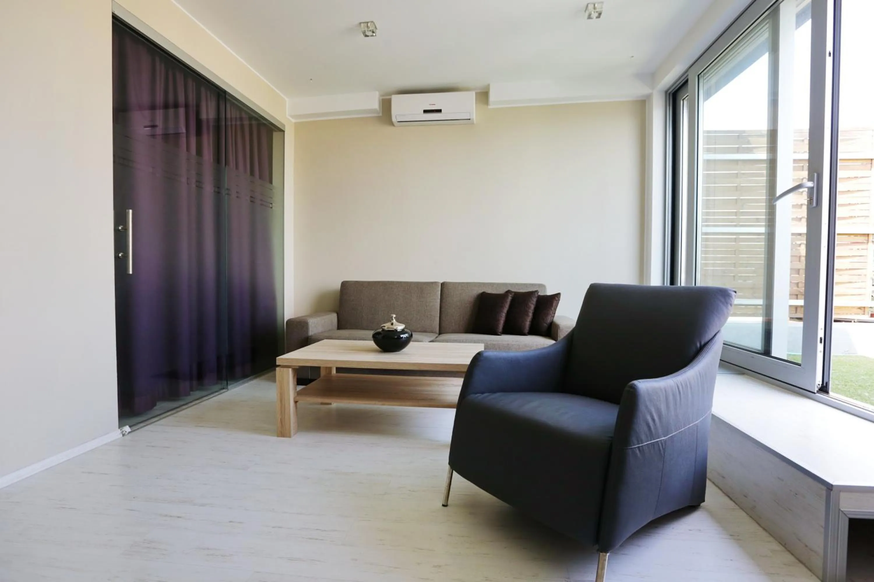 Living room in City Hotel Nitra with free parking