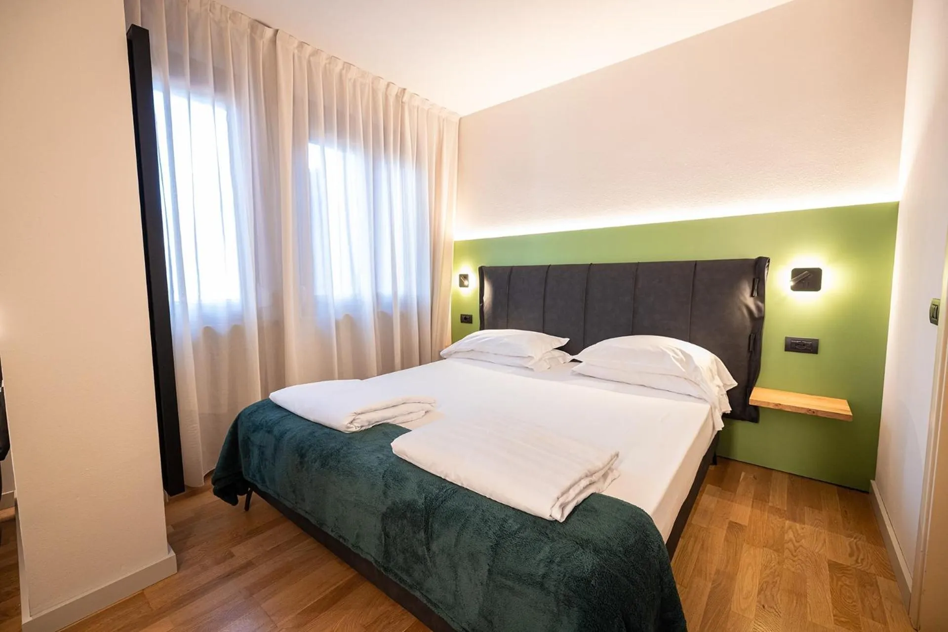 Bed in Hotel Lago Di Garda