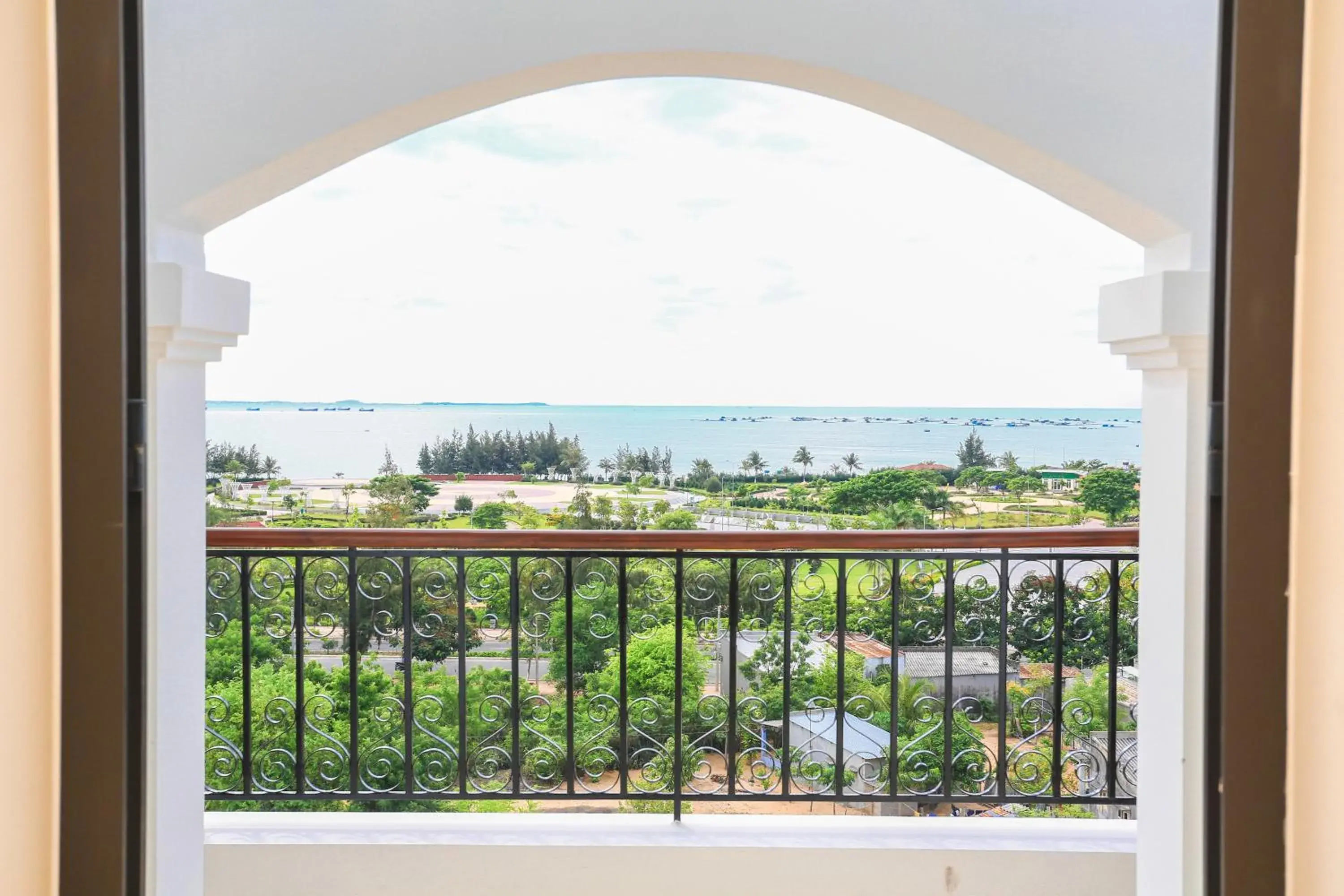 Family Room with Sea View in Hacom Galaxy Hotel Family Room with Sea View in Hacom Galaxy Hotel