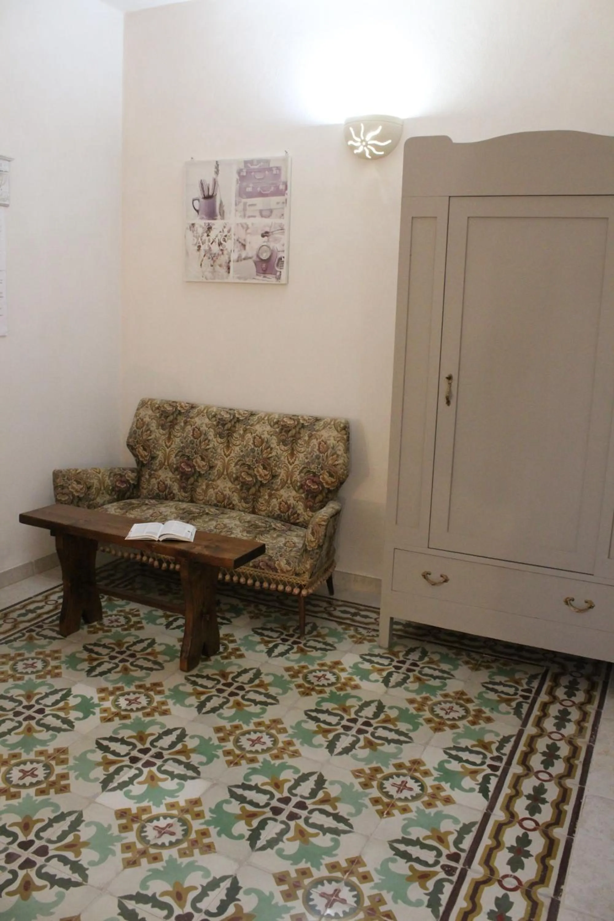 microwave in Masseria Tolla