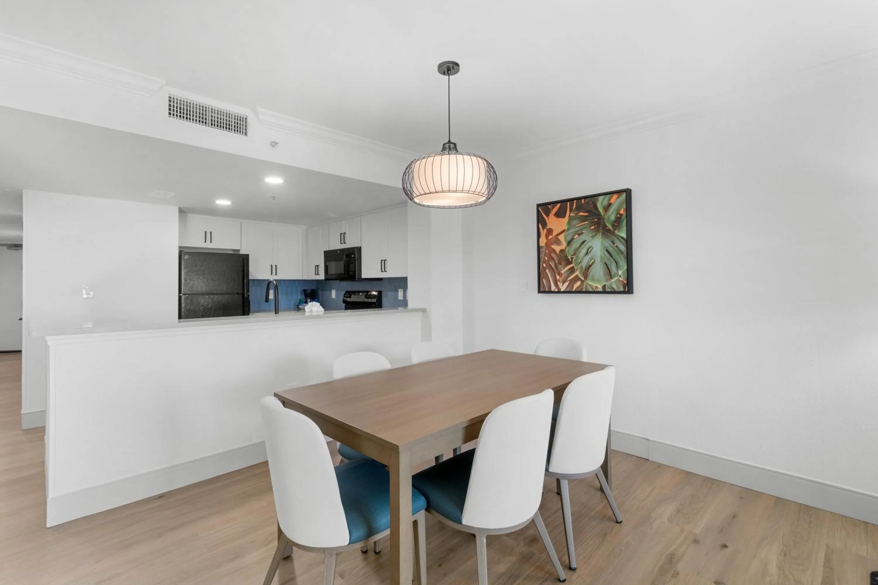 Dining area in Ocean Reef Resort