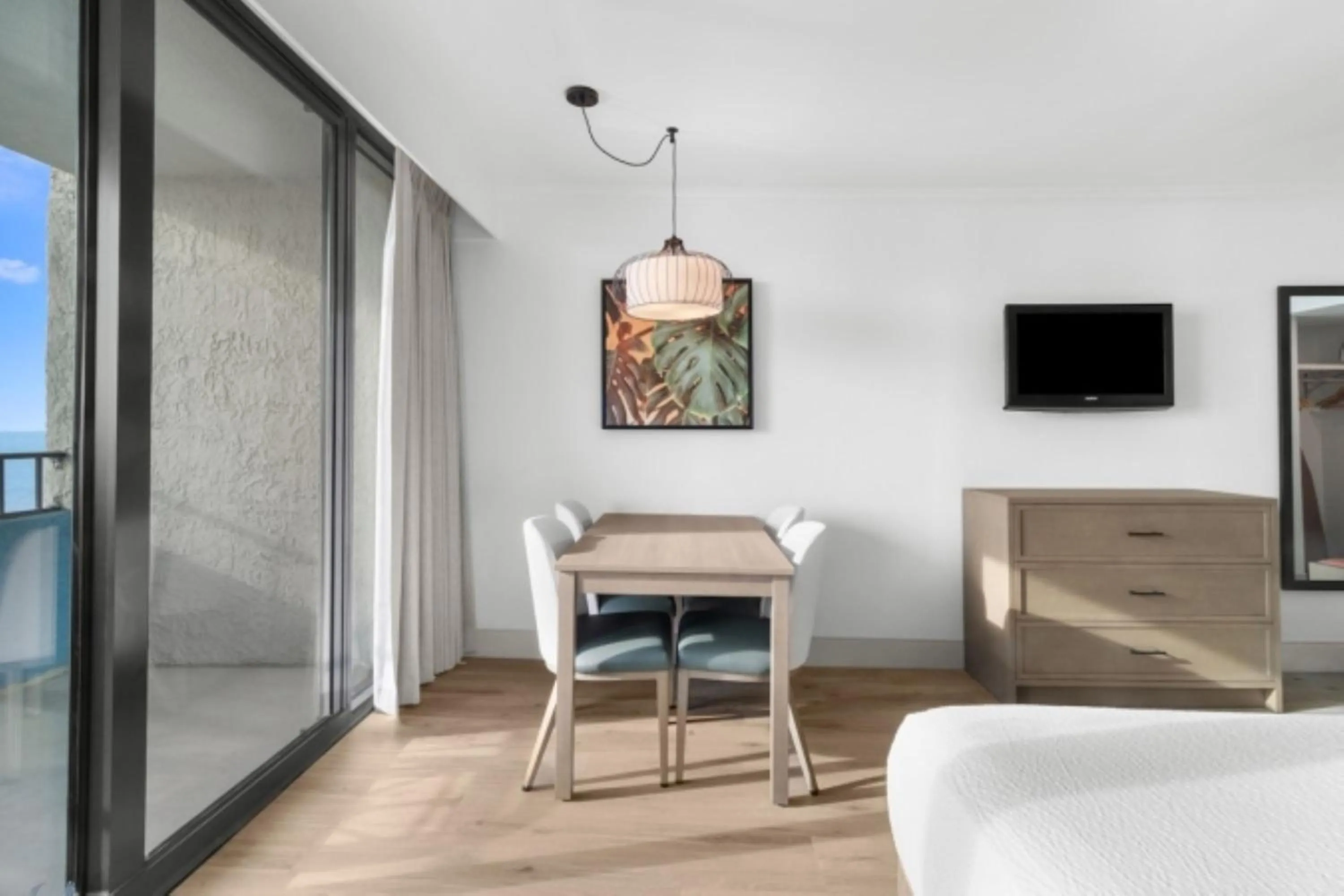 Dining area in Ocean Reef Resort