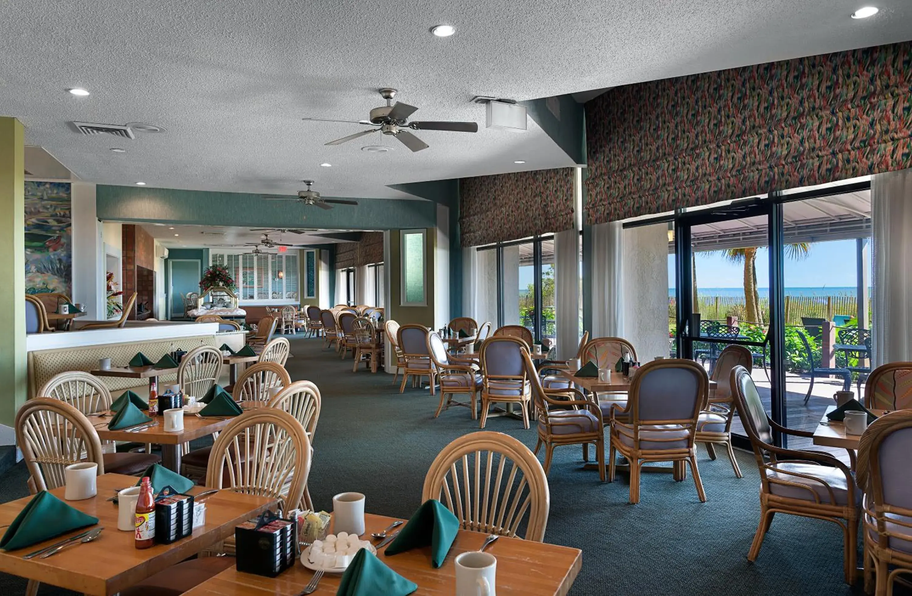 Restaurant/places to eat in Ocean Reef Resort Restaurant/places to eat in Ocean Reef Resort