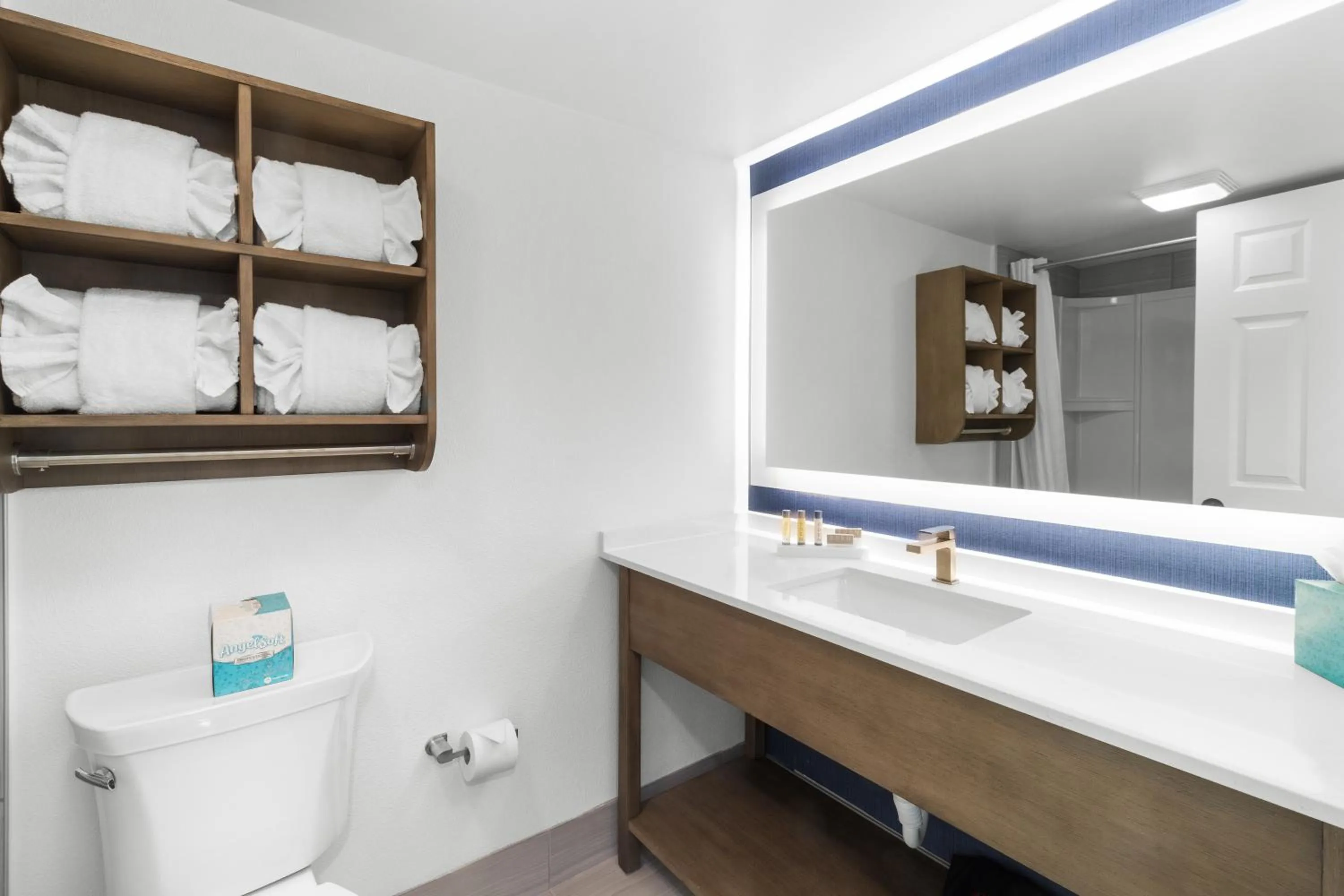 Bathroom in Ocean Reef Resort