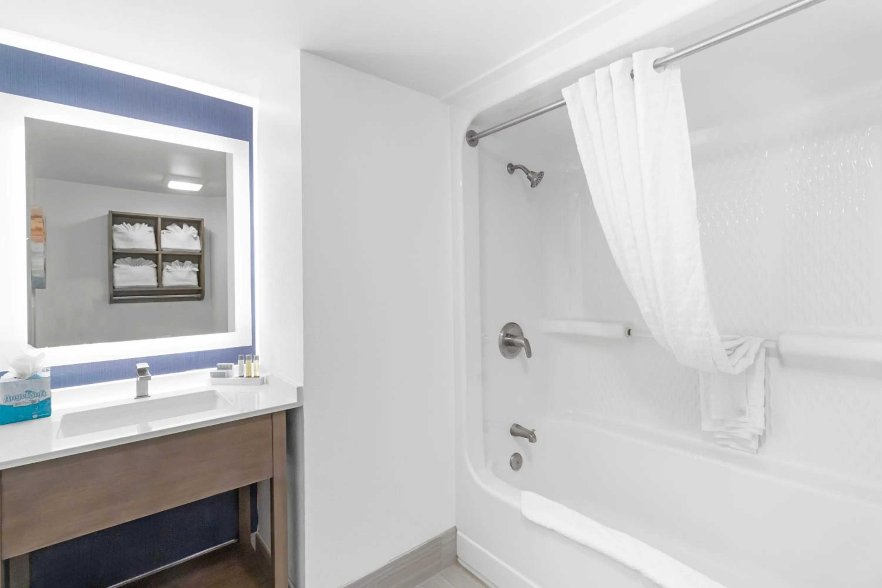 Bathroom in Ocean Reef Resort