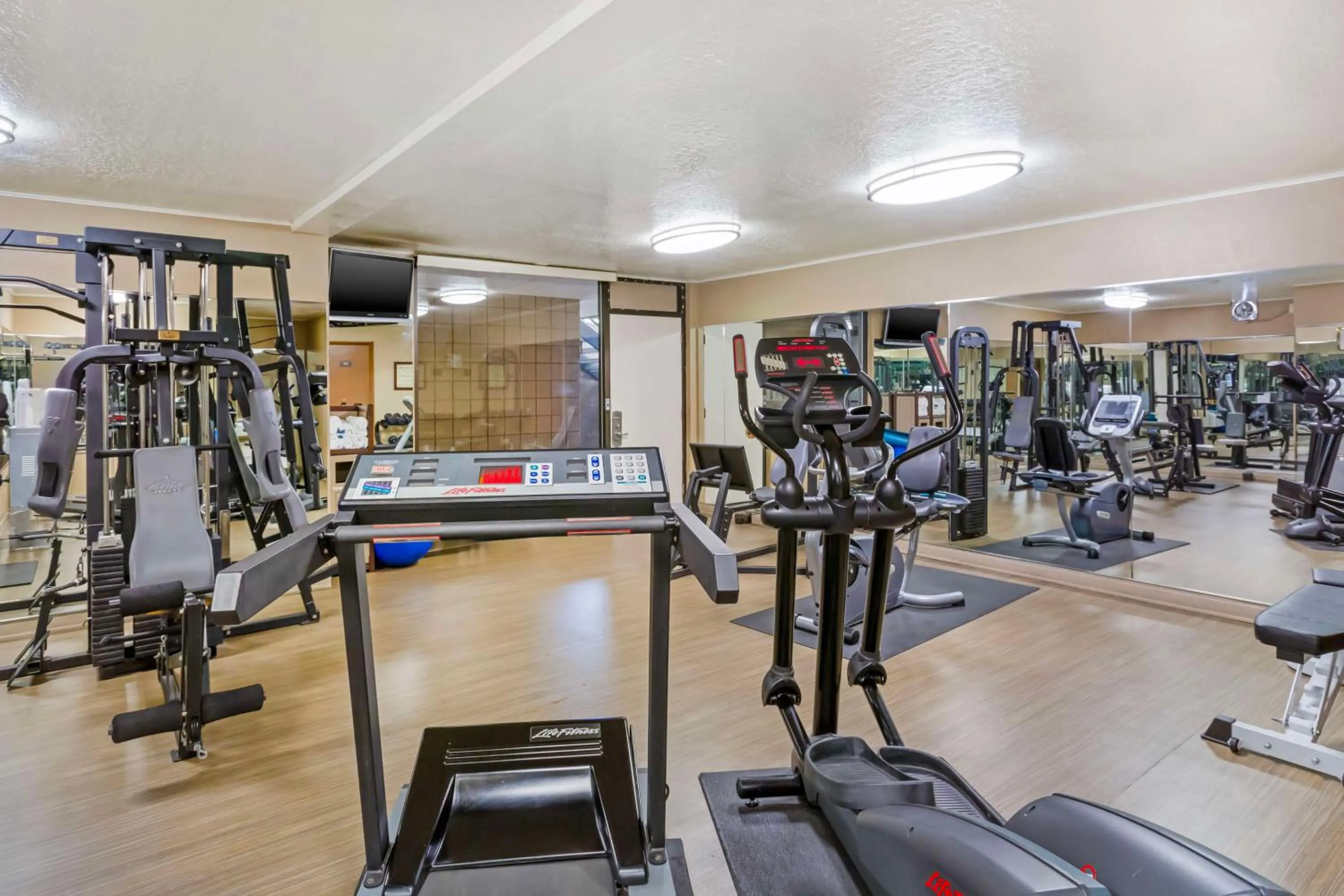 Fitness centre/facilities in Best Western Plus Weston Inn
