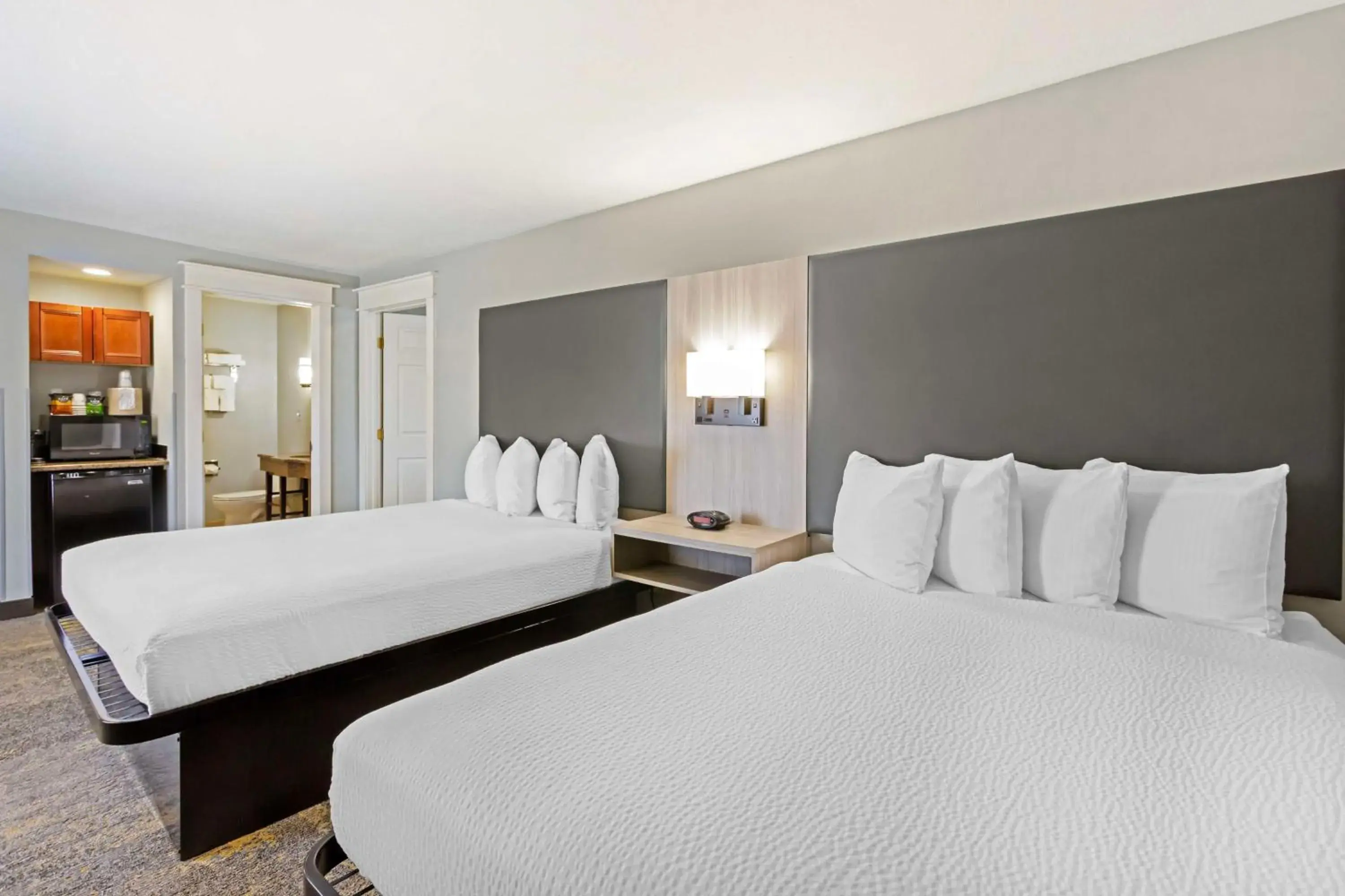 Bedroom, Bed in Best Western Plus Weston Inn Bedroom, Bed in Best Western Plus Weston Inn