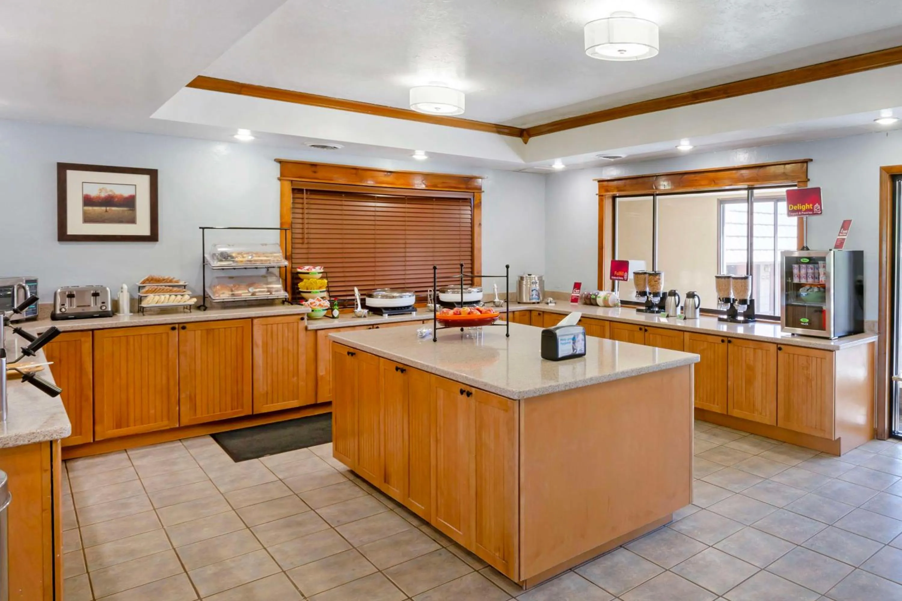 Breakfast in Best Western Plus Weston Inn