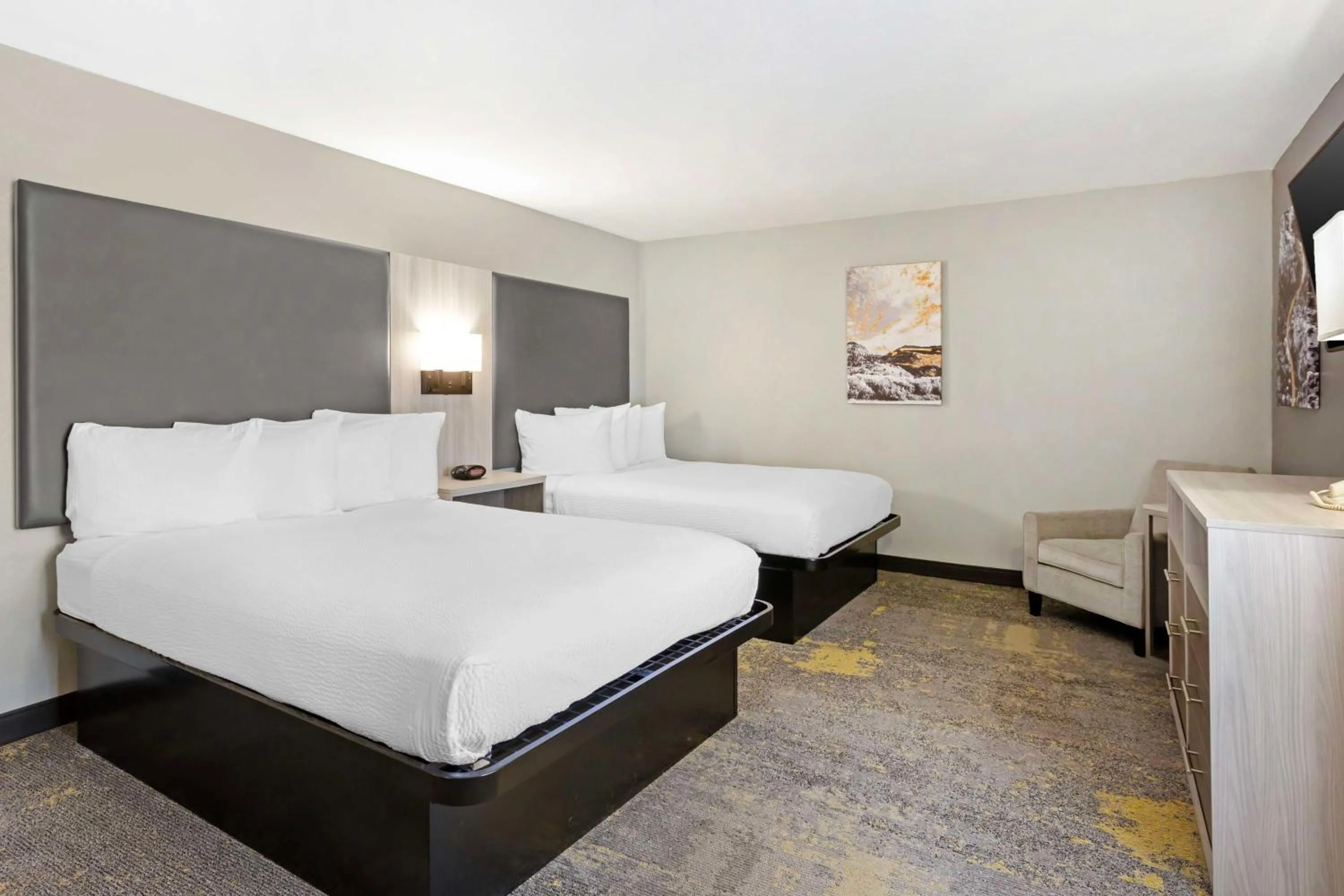 Bedroom, Bed in Best Western Plus Weston Inn