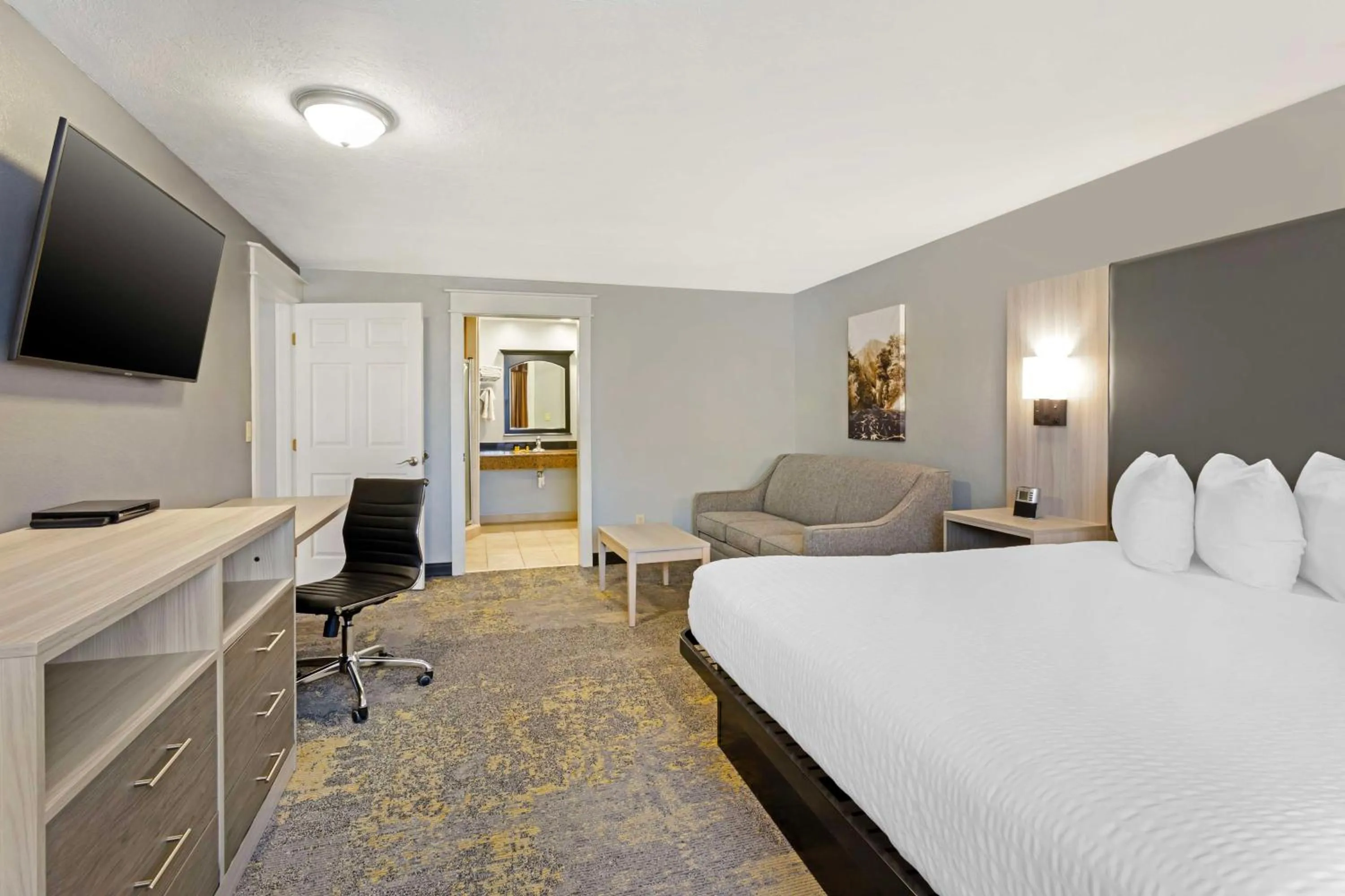 Bedroom, Bed in Best Western Plus Weston Inn