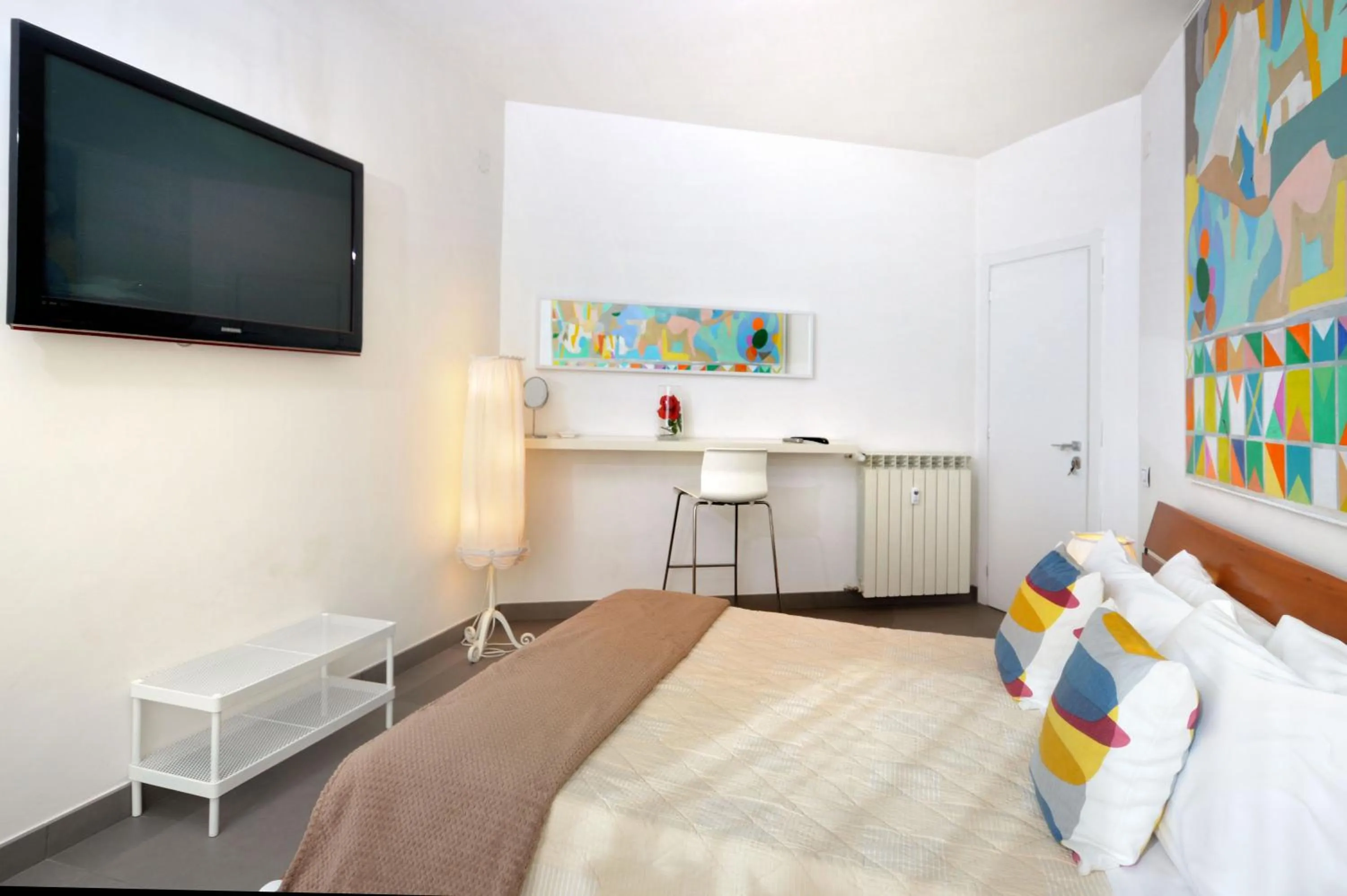 Bed in LA LOCANDA DELL'ARTE-DE GASPERI