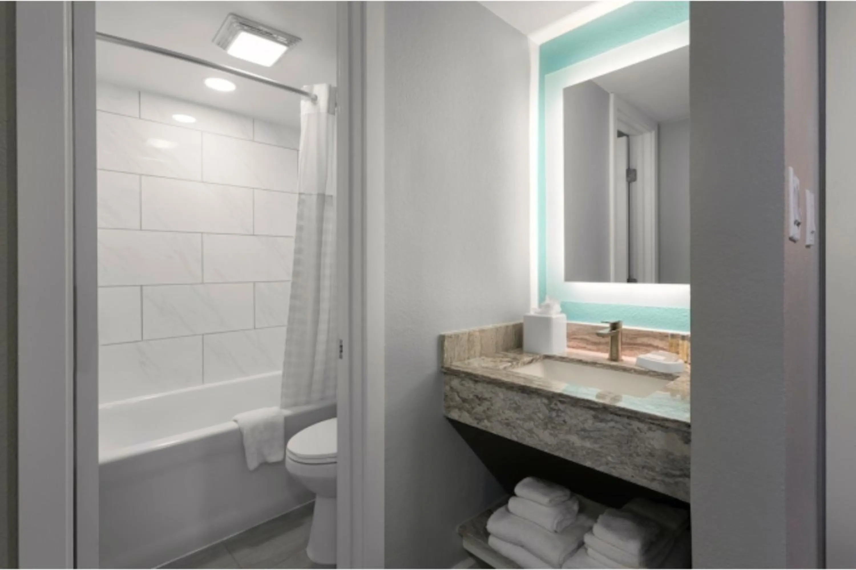 Bath in Grande Cayman Resort