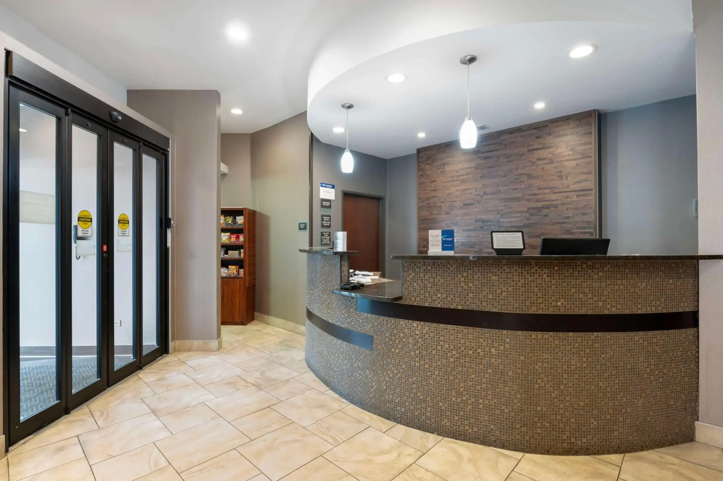 Lobby or reception in Best Western University Inn at Valparaiso Lobby or reception in Best Western University Inn at Valparaiso