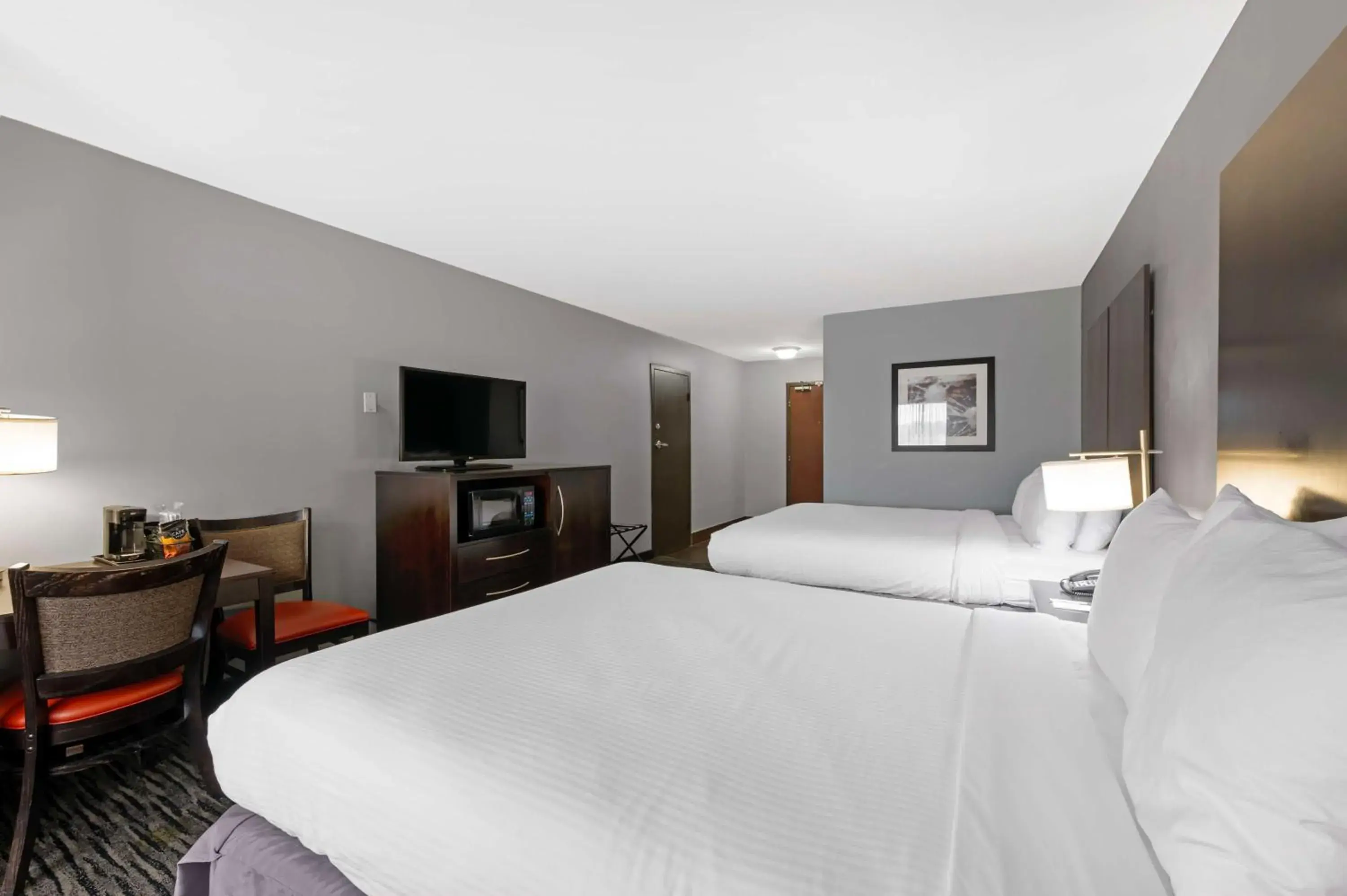 Bedroom, Bed in Best Western University Inn at Valparaiso Bedroom, Bed in Best Western University Inn at Valparaiso