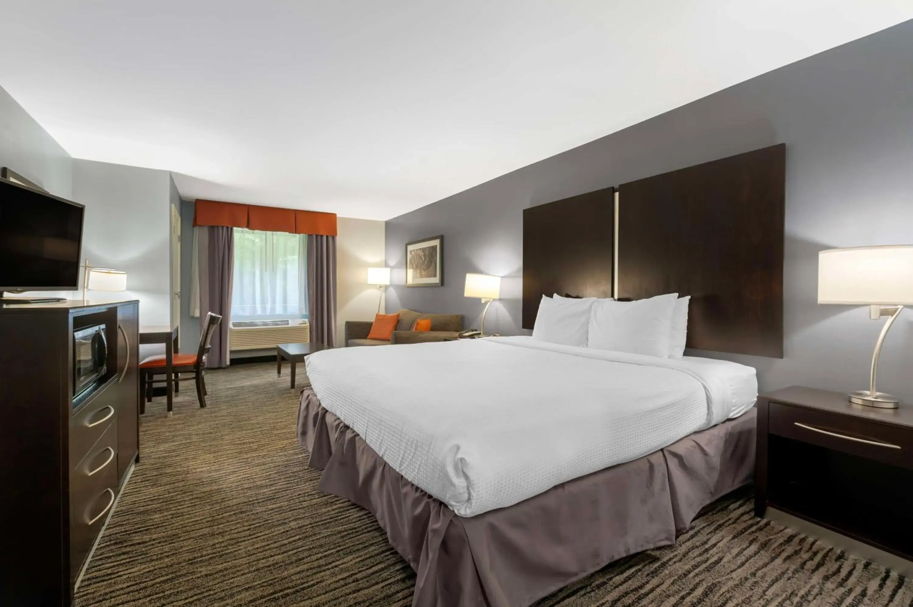 Bedroom, Bed in Best Western University Inn at Valparaiso Bedroom, Bed in Best Western University Inn at Valparaiso